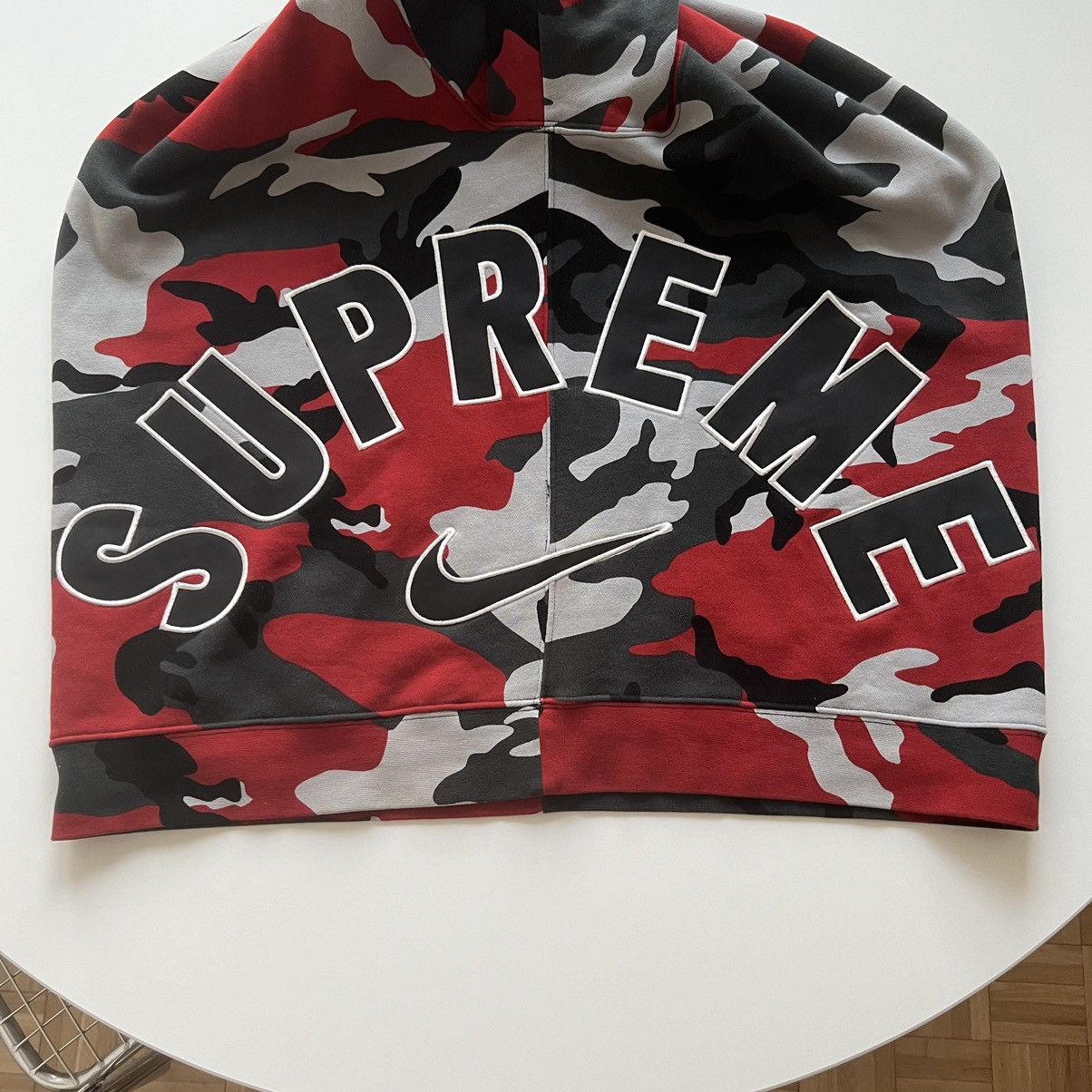 Nike × Supreme Supreme Nike Arc Crewneck Red Camo L Size US L / EU 52-54 / 3 - 4 Thumbnail