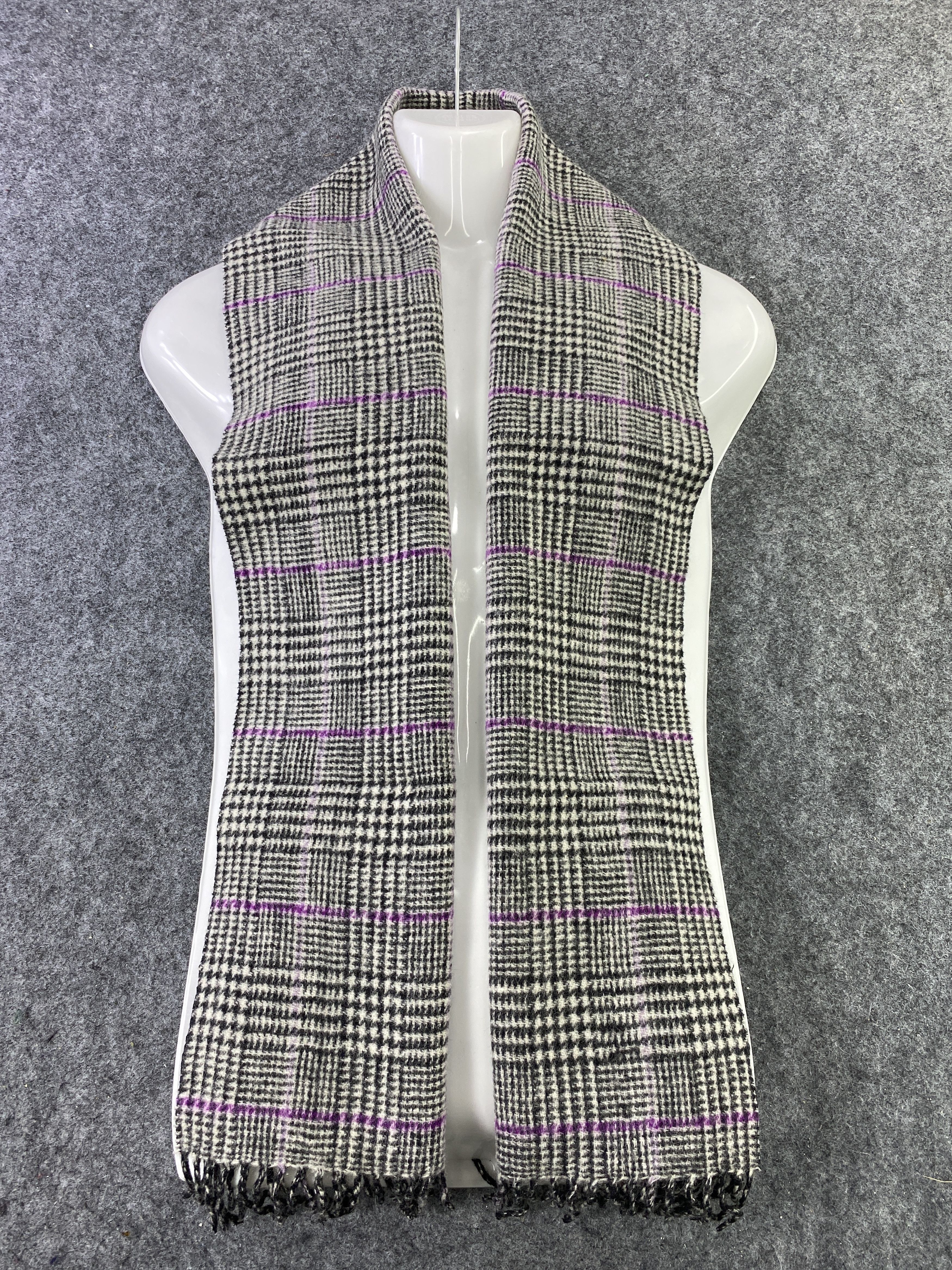Takeo Kikuchi Takeo Kikuchi Scarf / Muffler / Neckwear -T459 Size ONE SIZE - 2 Thumbnail