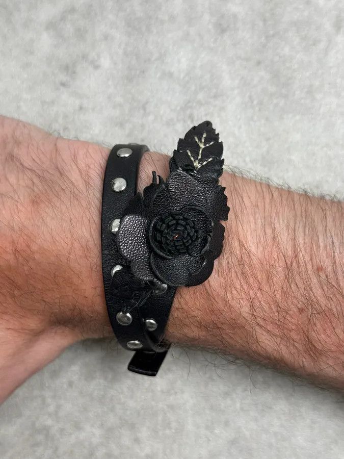 Prada Prada Black Floral Studded Leather Bracelet Size ONE SIZE - 3 Thumbnail