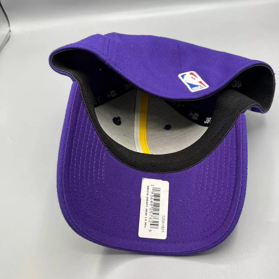 New Era Los Angeles LA Lakers Hat Men M-L Stretch Fitted Cap New Size ONE SIZE - 7 Thumbnail