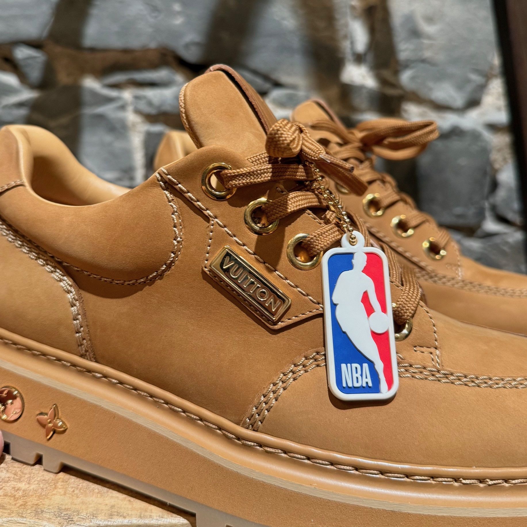 Louis Vuitton × NBA Louis Vuitton x NBA Beige Abbesses Derby