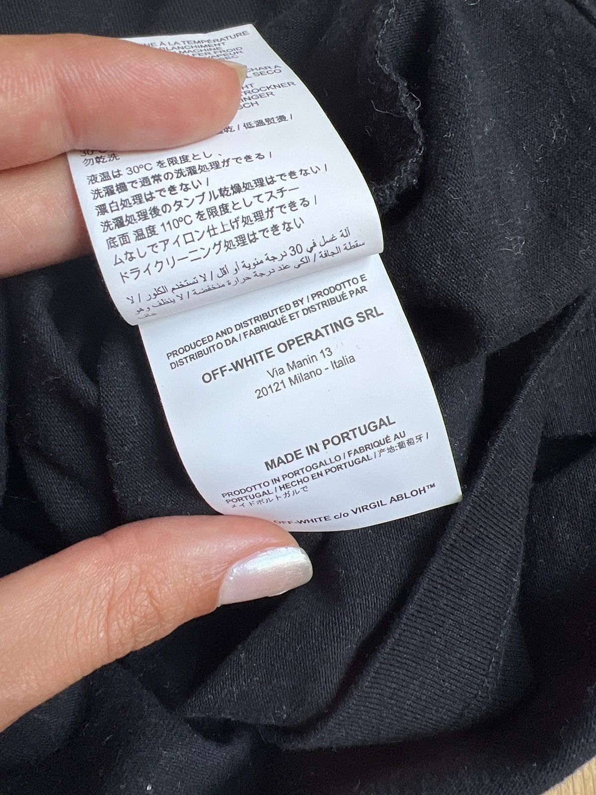 Off white t shirt label best sale