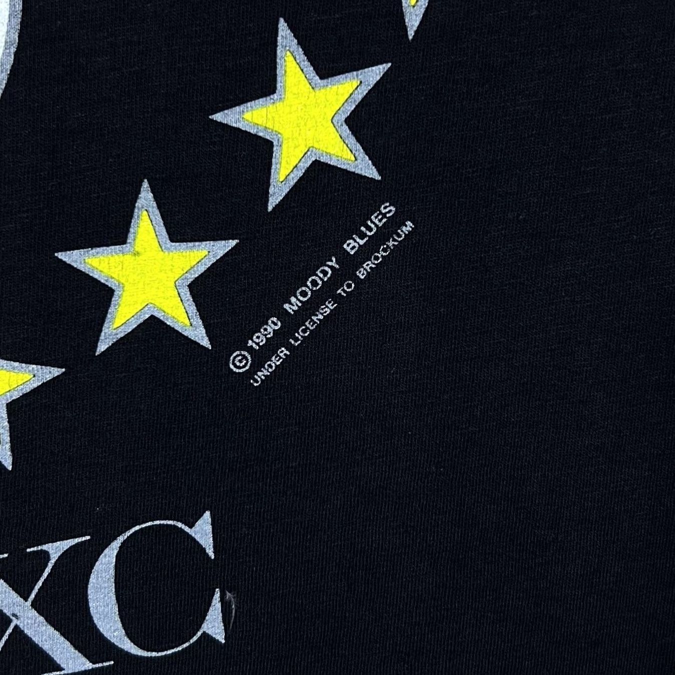 Vintage VINTAGE Brockum (1990) The Moody Blues “MCMXC” Psych Prog Single Stitch T-Shirt L Mens Black Size US L / EU 52-54 / 3 - 4 Thumbnail