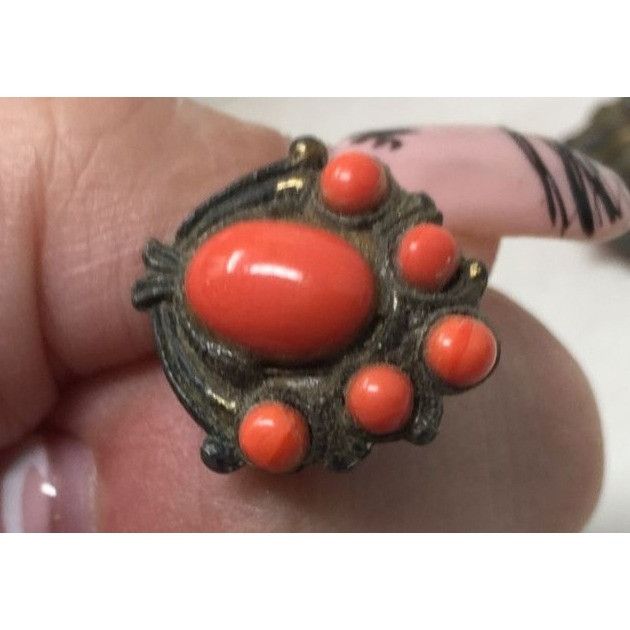 Other Women's Vintage Orange and Gold Tone Screw Back Earrings Size ONE SIZE - 4 Thumbnail