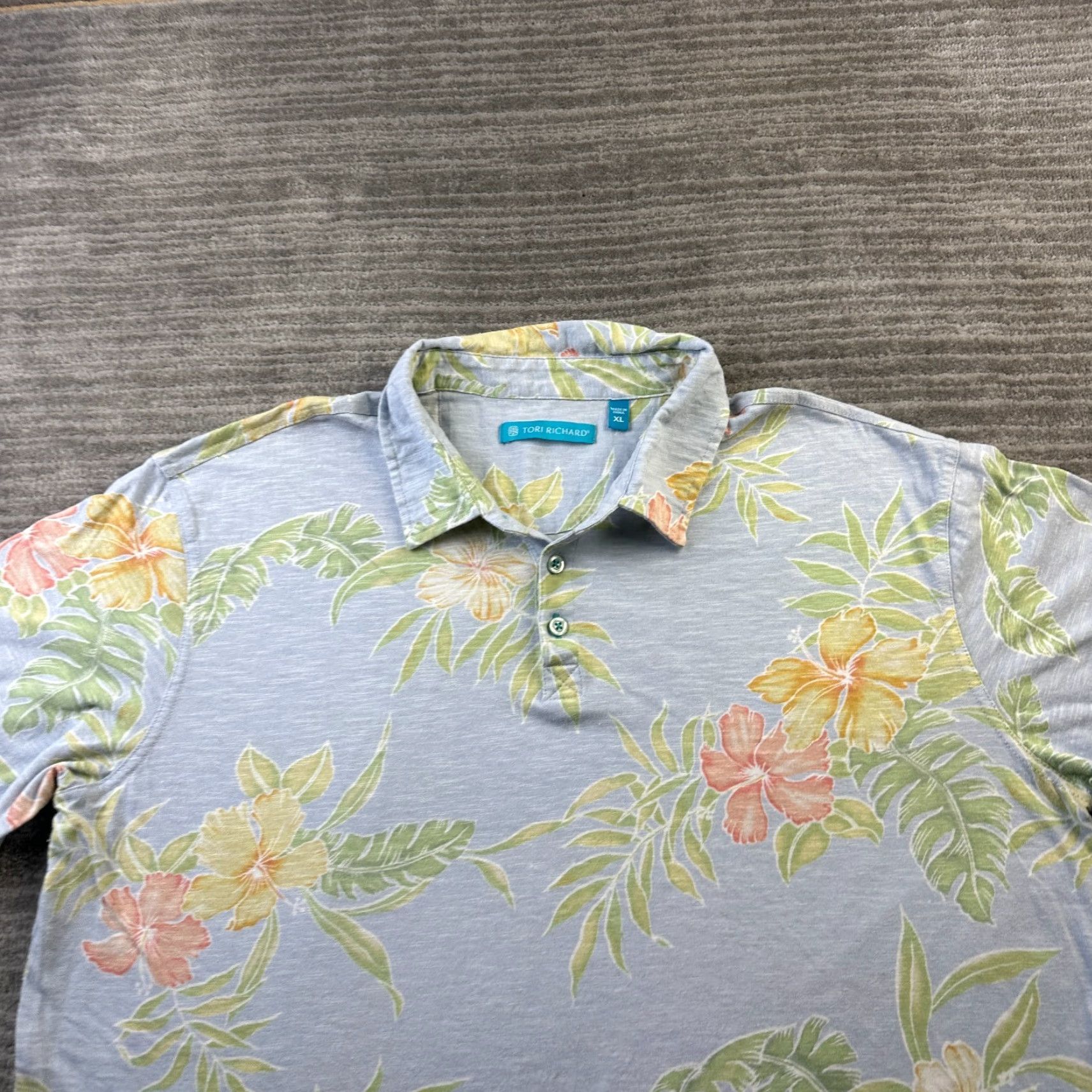 Tori Richard VINTAGE Tori Richard Polo Shirt Mens XL Blue Floral Hawaiian Polo Shirt XL Blue Floral Hawaiian Mens Vintage Size US XL / EU 56 / 4 - 3 Thumbnail