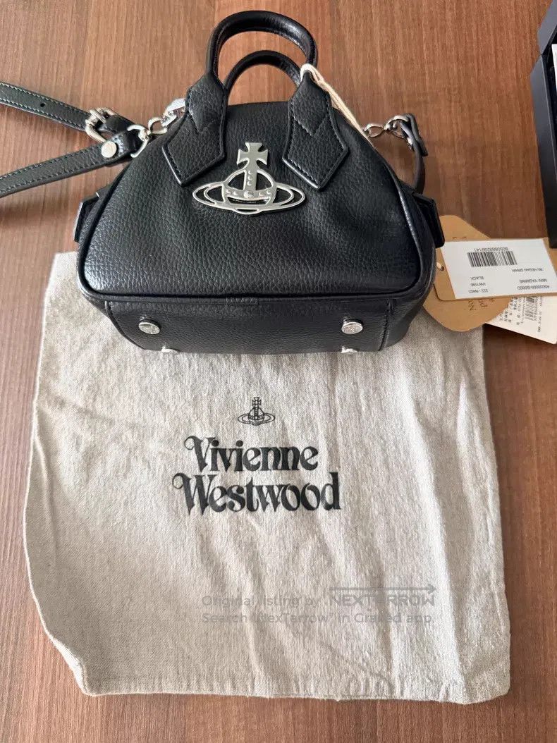 Vivienne Westwood Vivienne Westwood size os Mini Black Grain Leather Bowling Size ONE SIZE - 6 Thumbnail