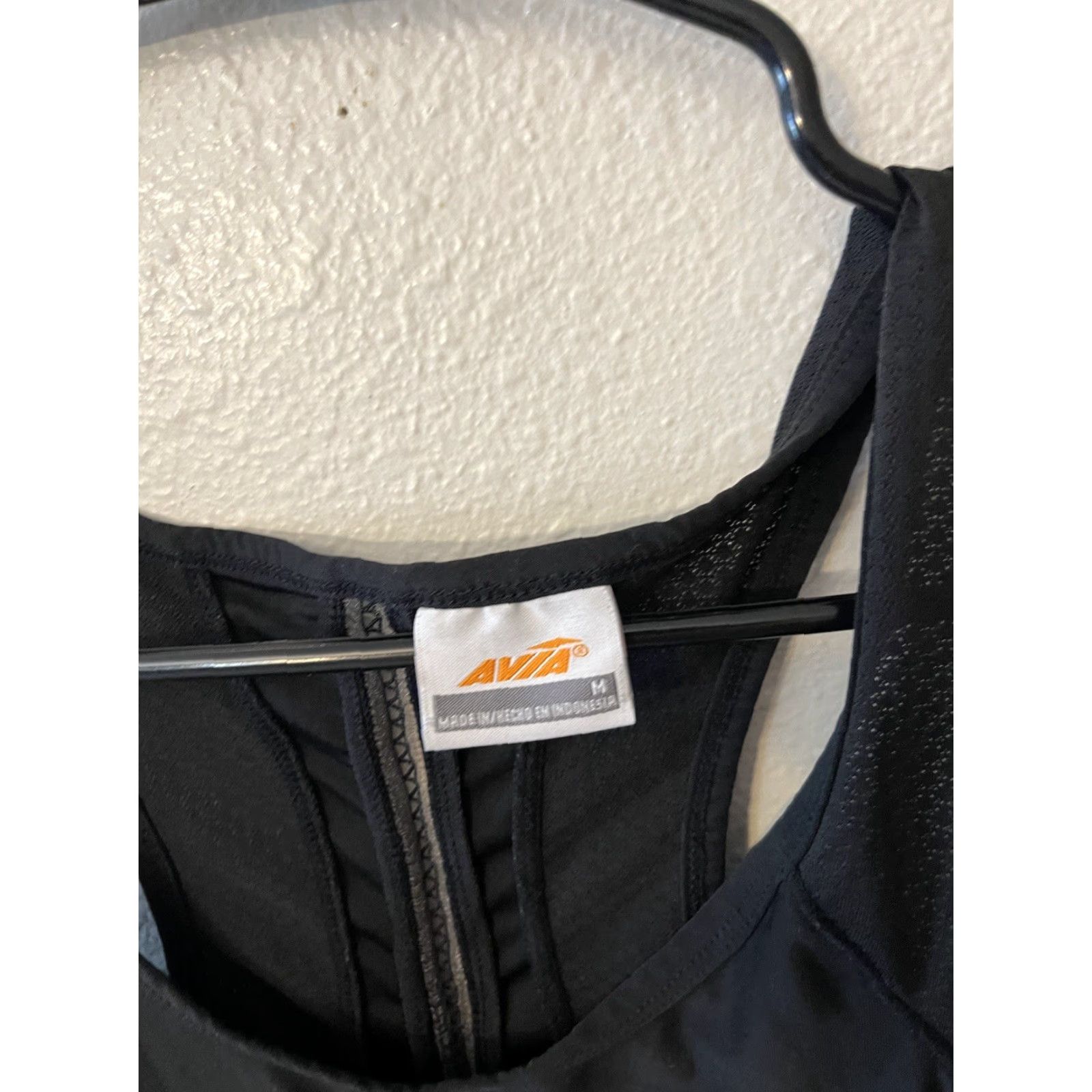 Avia Avia Tank Women's M Black Polyester Blend Performance Tank Top Racerback Short Sleeve Pullover Activewear Gym & Training Summer Womens M Black Stripe? Size M / US 6-8 / IT 42-44 - 2 Thumbnail