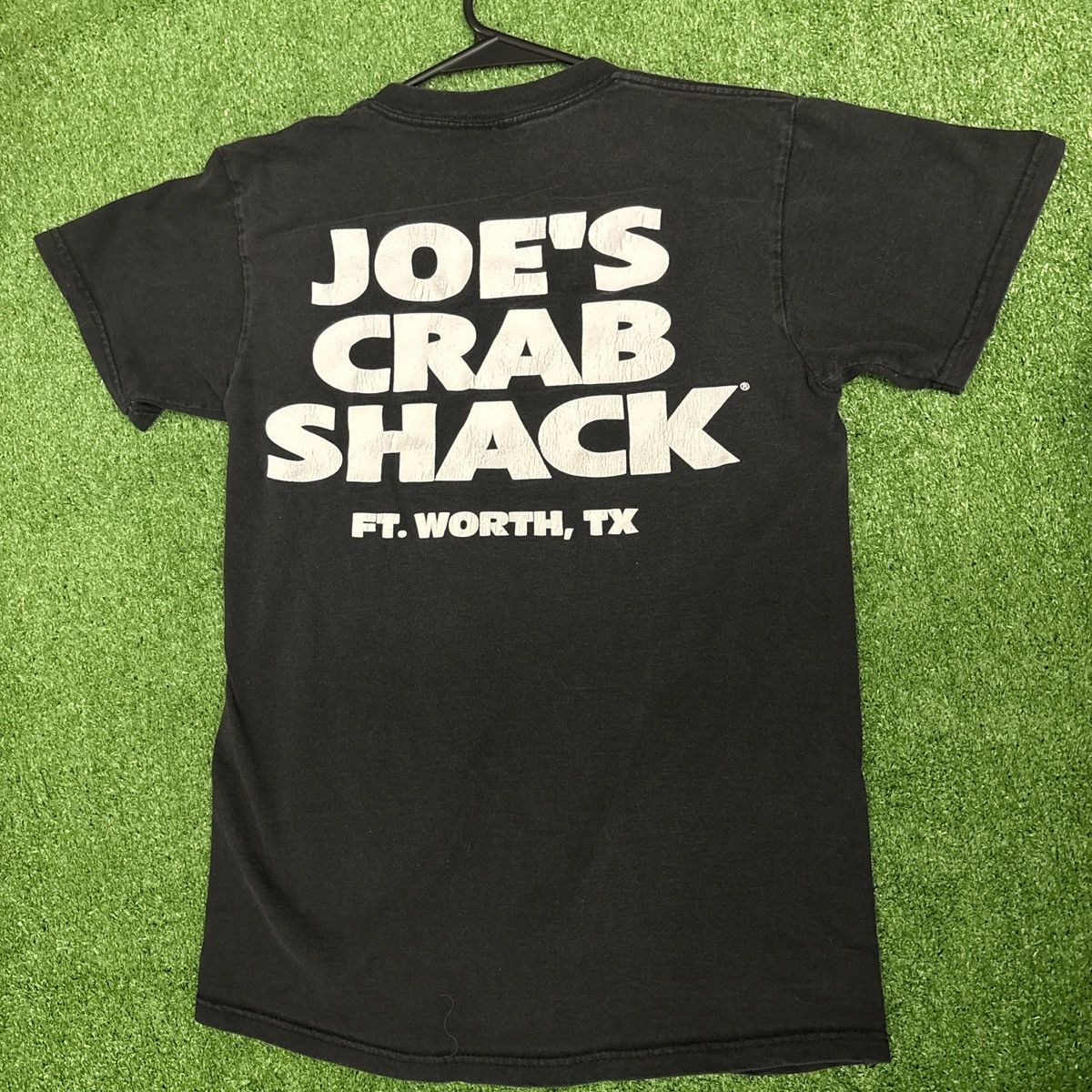 Other Black ‘Bite Me’ Joe’s Crab Shack Graphic Tee Size US S / EU 44-46 / 1 - 2 Thumbnail