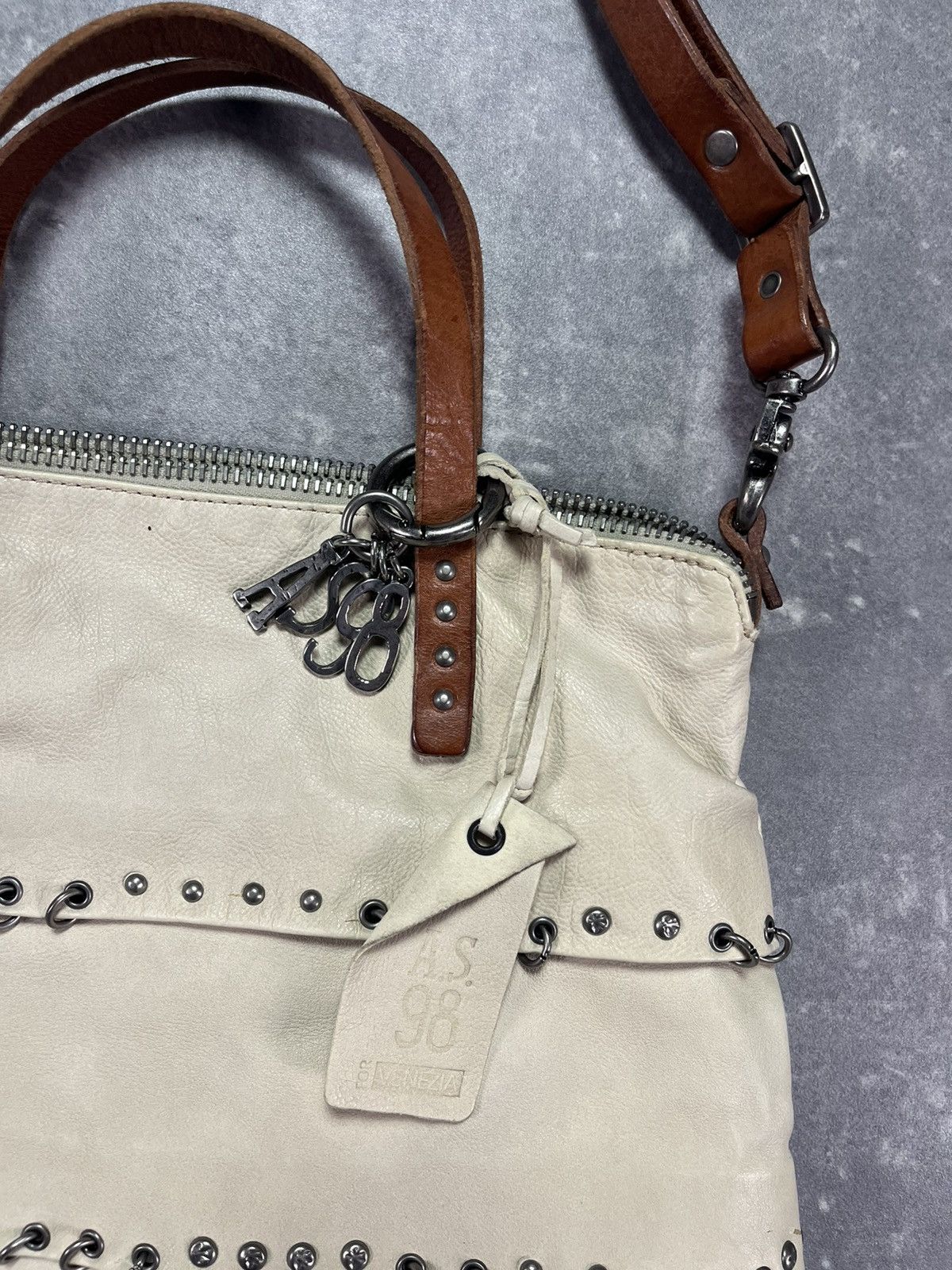 A.S.98 A.S.98 Studded Big Shoulder / Handbag Archive Avantgarde Size ONE SIZE - 6 Thumbnail
