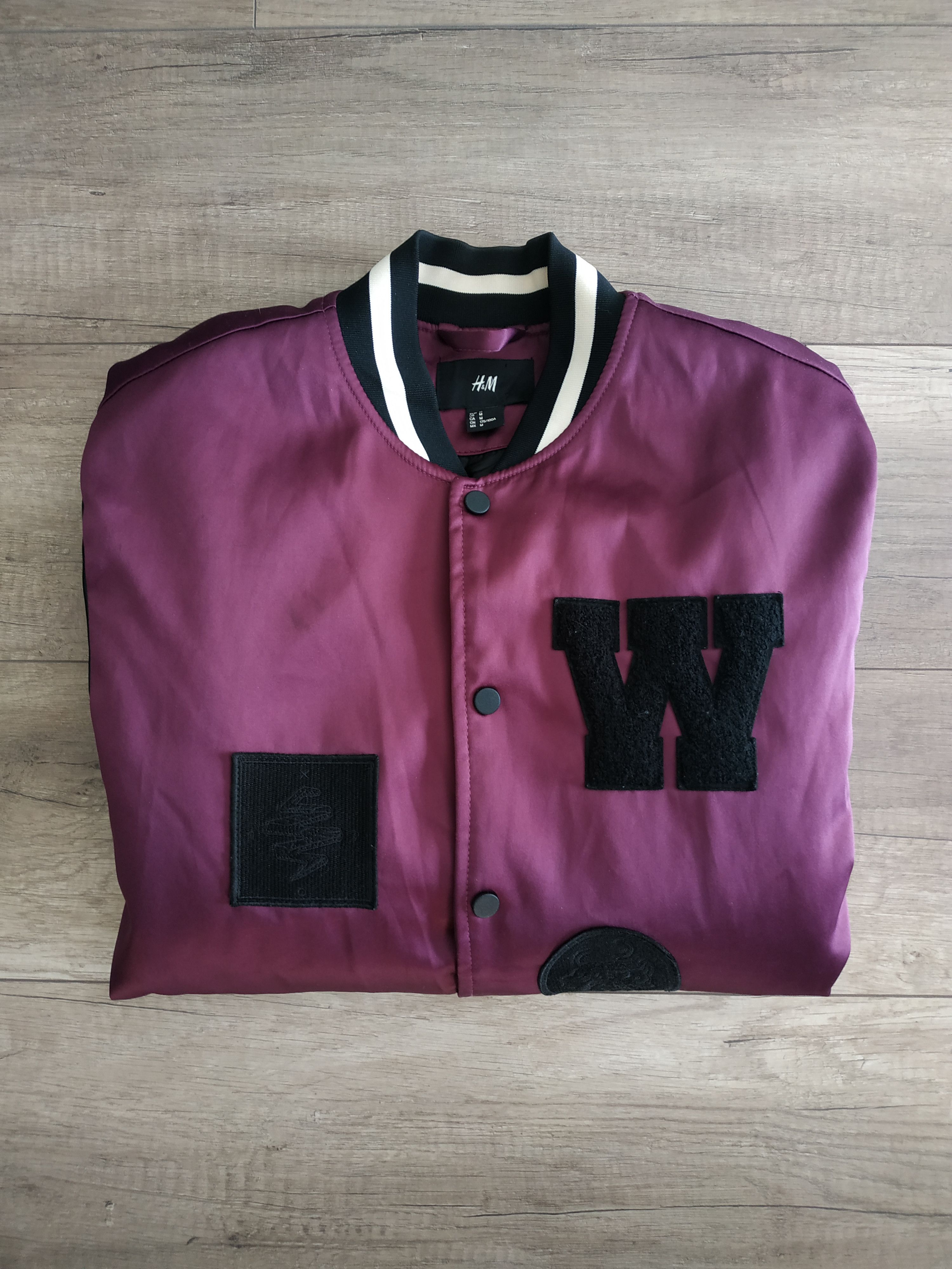 H&M × The Weeknd H&M x The Weeknd Men's Varsity/Bomber Jacket, s. MEDIUM Size US M / EU 48-50 / 2 - 4 Thumbnail