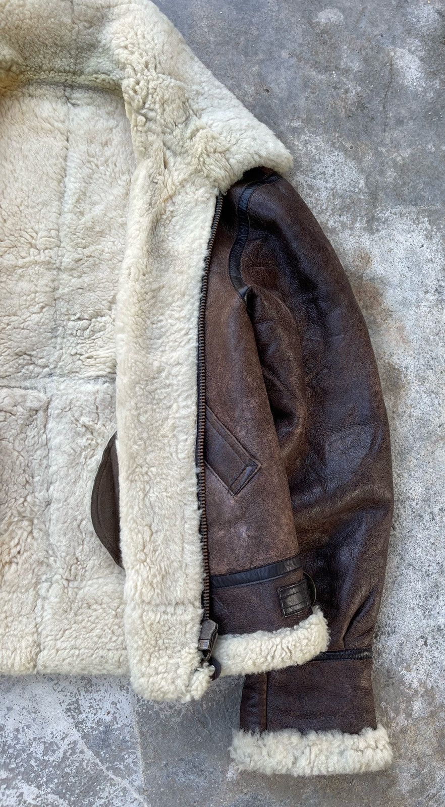 Japanese Brand 🔥RARE🔥 US AIR FORCE TYPE B-3 SHEEPSKIN FLIGHT LEATHER JACKET Size US XL / EU 56 / 4 - 9 Thumbnail