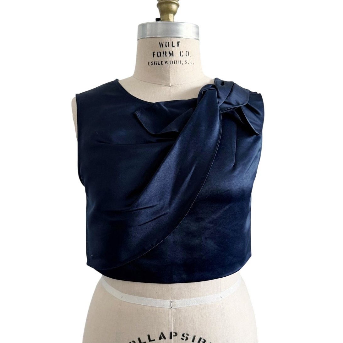 Anthropologie NWT ERIN Erin Fetherston Beau Navy Blu Satin Bow Crop Top 10 Size L / US 10 / IT 46 - 1 Thumbnail