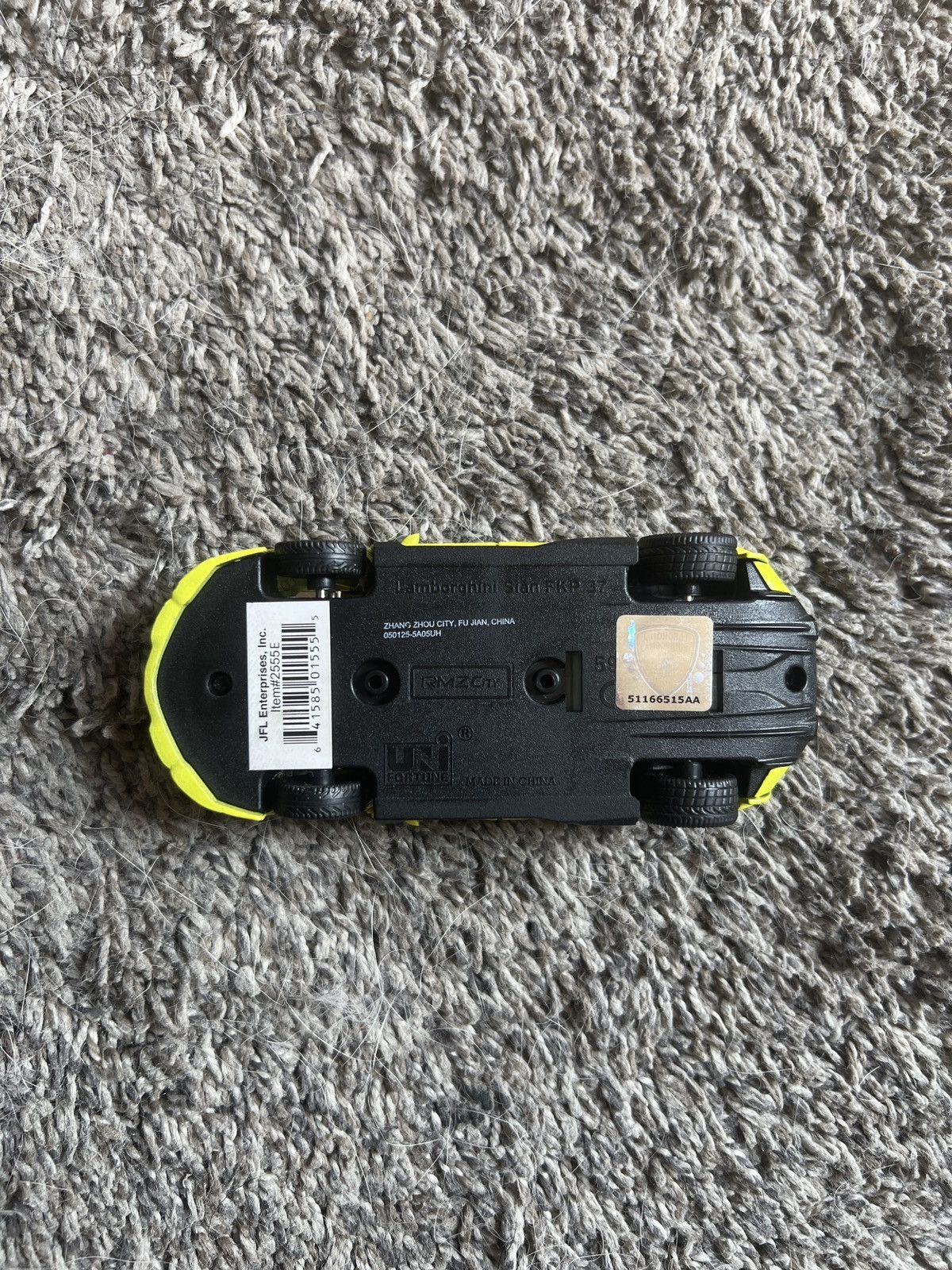 Lamborghini RMZ City Lamborghini Siân FKP 37 Pull-Back Die-Cast Car Size ONE SIZE - 8 Thumbnail