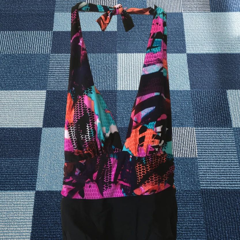 AQUA NWOT Aqua Green Colorful Black Geometric Halter Gathered Waist 1 Pc Swimsuit Women M Size ONE SIZE - 1 Thumbnail
