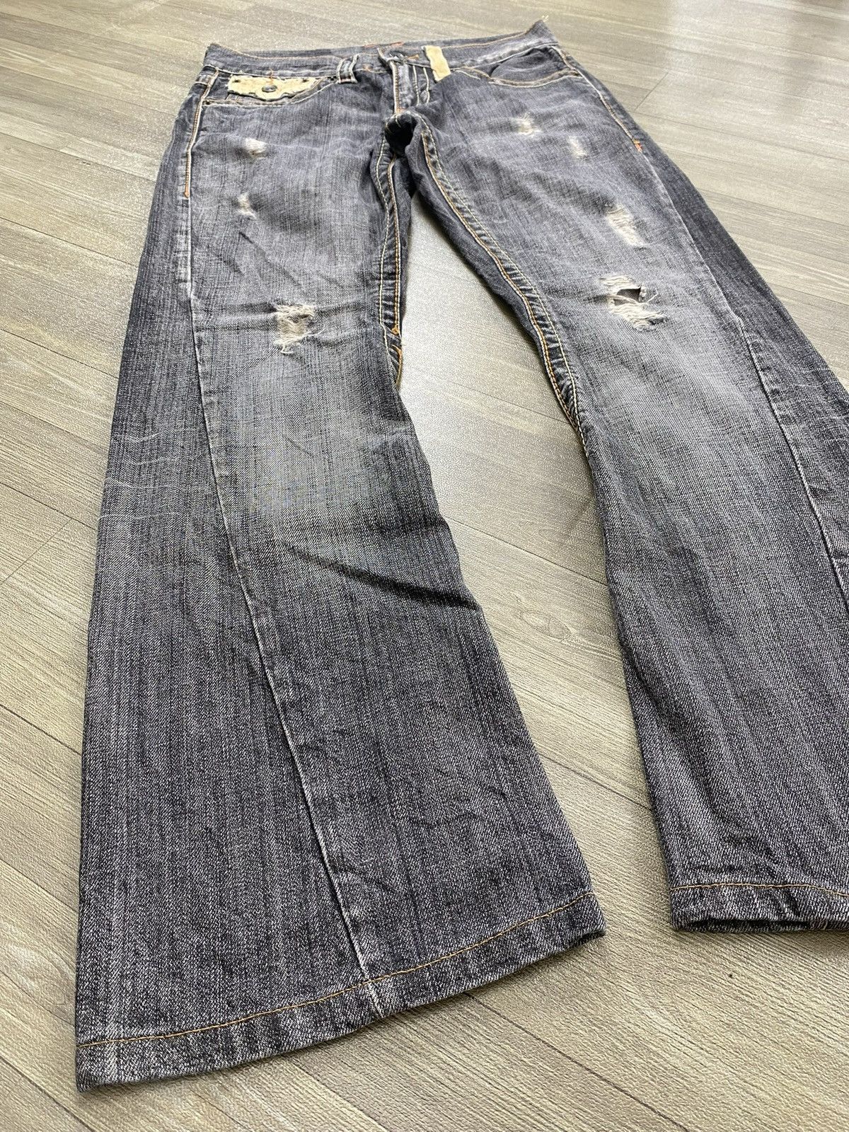 If Six Was Nine × Le Grande Bleu (L.G.B.) × Tornado Mart 2000s Semantic Design Distressed Punk Lgb Y2k Flared Jeans Size US 29 - 3 Thumbnail
