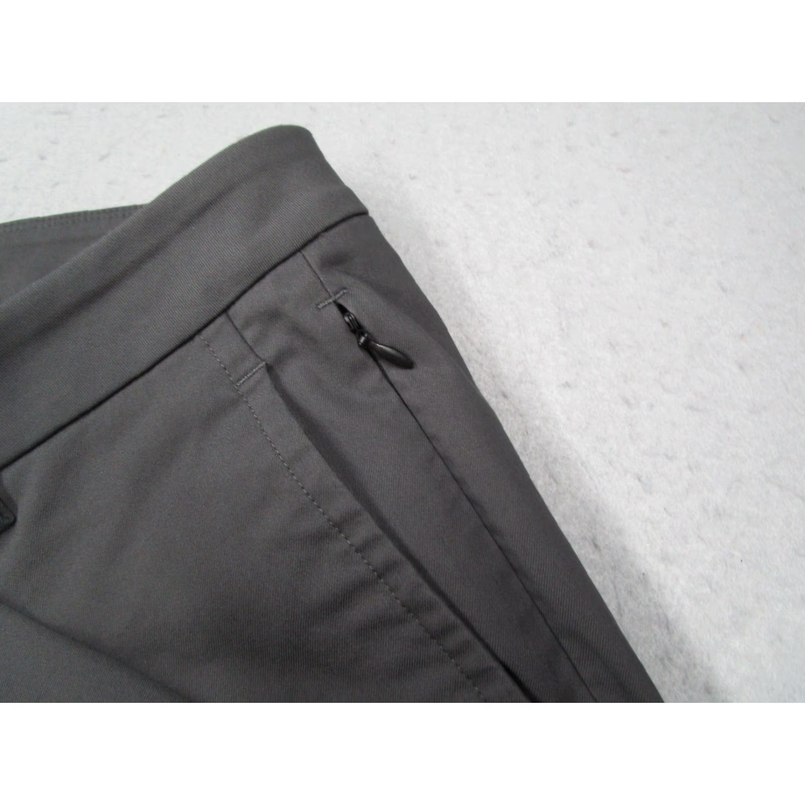 Vintage KIT AND ACE Men’s Slim Chino Pants 36 Gray Slim Fit Travel Performance 36x29 Regular Inseam Gray Logo Pockets Zipper Size US 36 / EU 52 - 4 Thumbnail