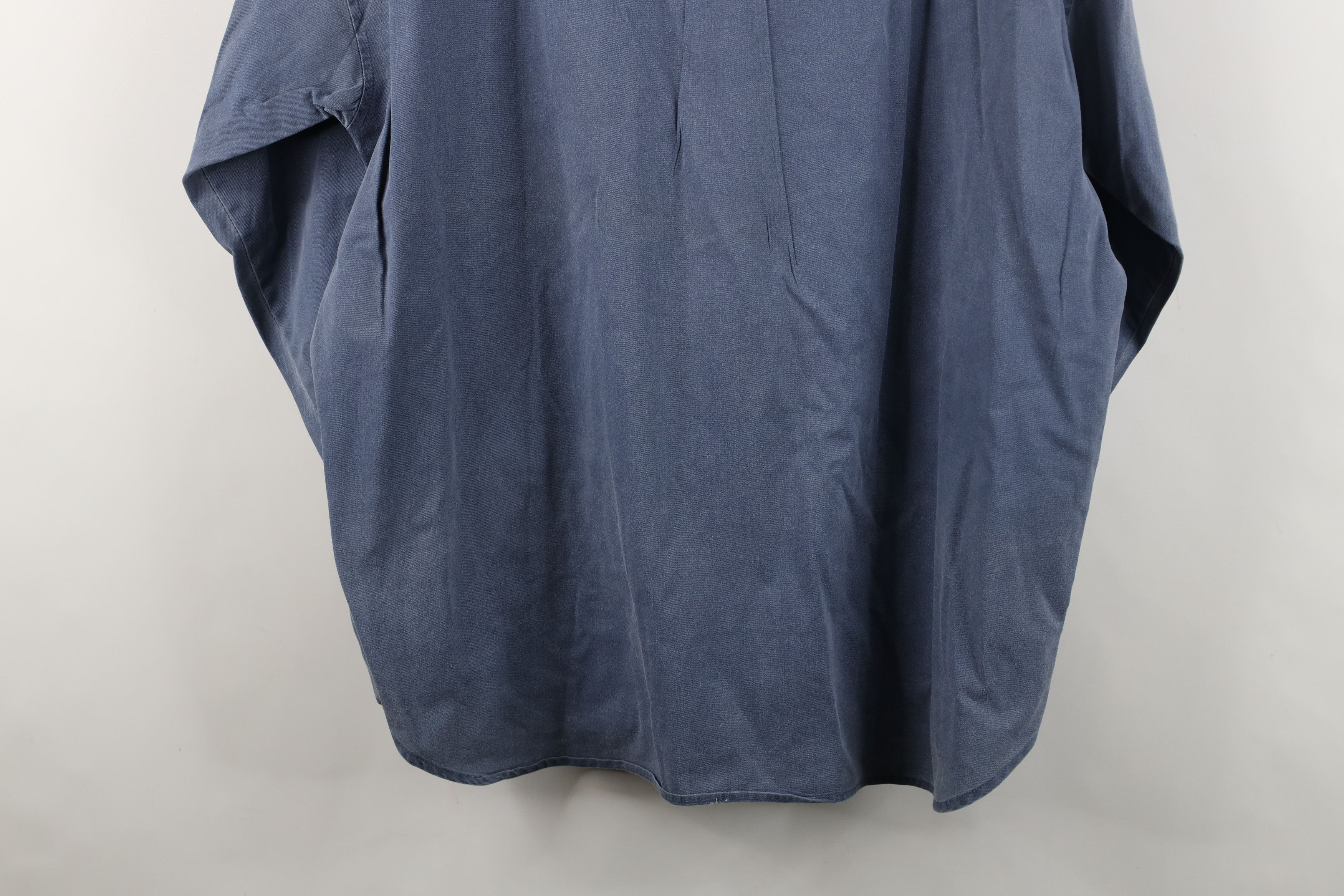 Vintage Vintage 90s Streetwear Stonewash Collared Button Down Shirt Size US L / EU 52-54 / 3 - 15 Thumbnail