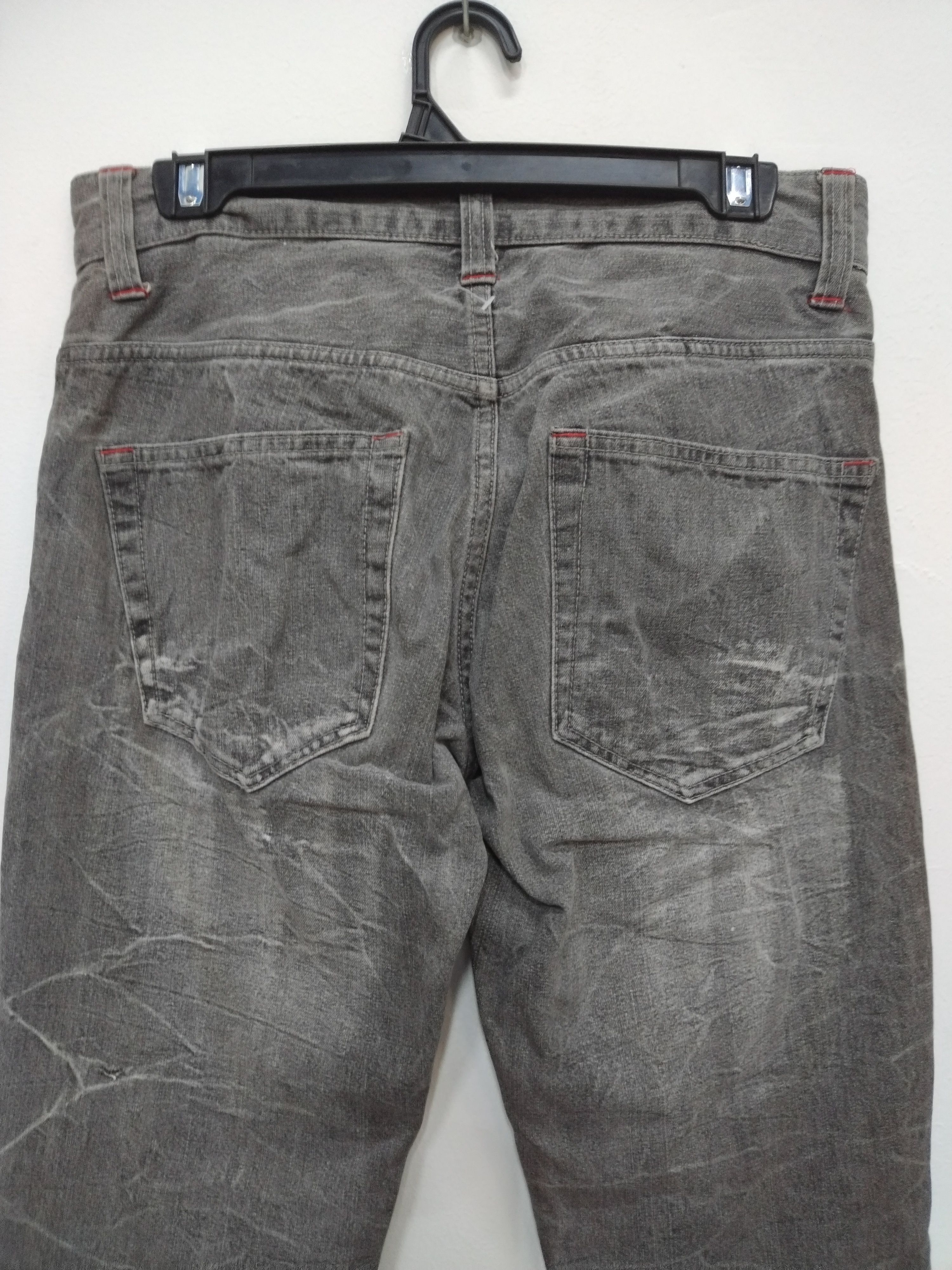 If Six Was Nine 💥Sunfaded lightning character cross design script Jeans Size 30" / US 8 / IT 44 - 14 Thumbnail