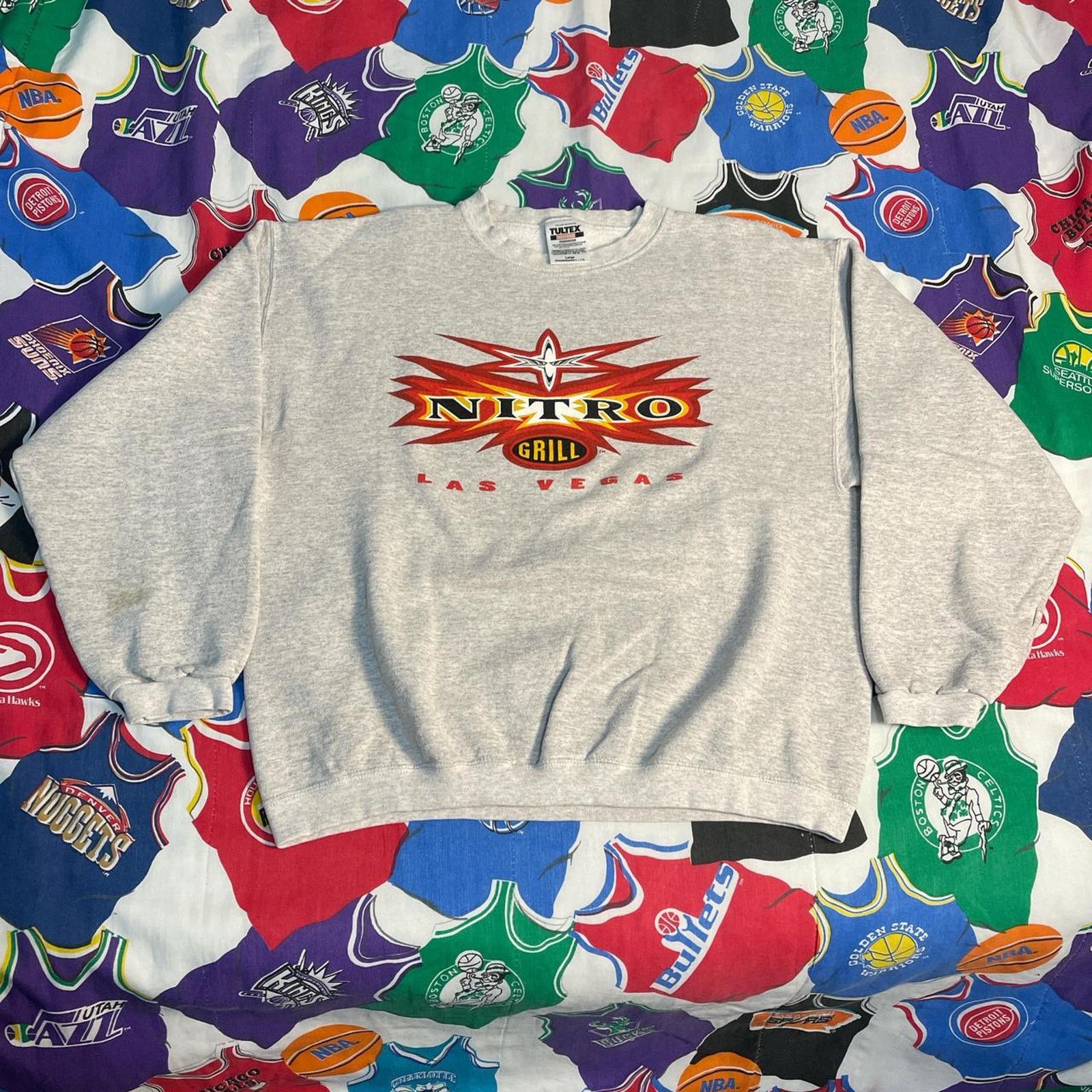 Vintage × WCW/nWo × WWF Vintage WCW Nitro Grill Las Vegas Promo Wrestling Crewneck Size US M / EU 48-50 / 2 - 1 Thumbnail