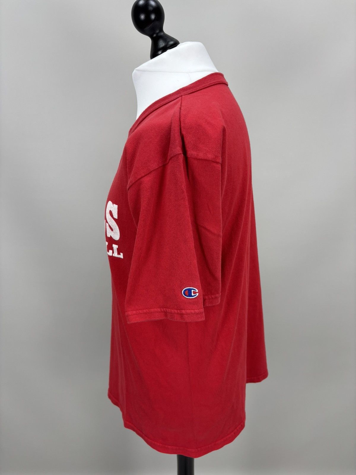Champion Mens vintage t shirt Champion Chicago Bulls Size M/L Size US M / EU 48-50 / 2 - 7 Thumbnail