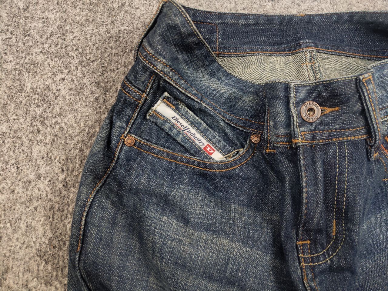 Diesel Vintage Diesel Y2K Style Mini Skirt Washed Faded Denim Size 32" / US 10 / IT 46 - 5 Thumbnail
