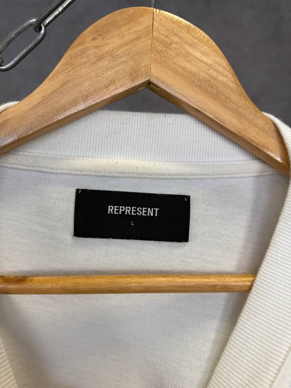 Represent Clo. Represent designer center logo tee Size US L / EU 52-54 / 3 - 4 Thumbnail