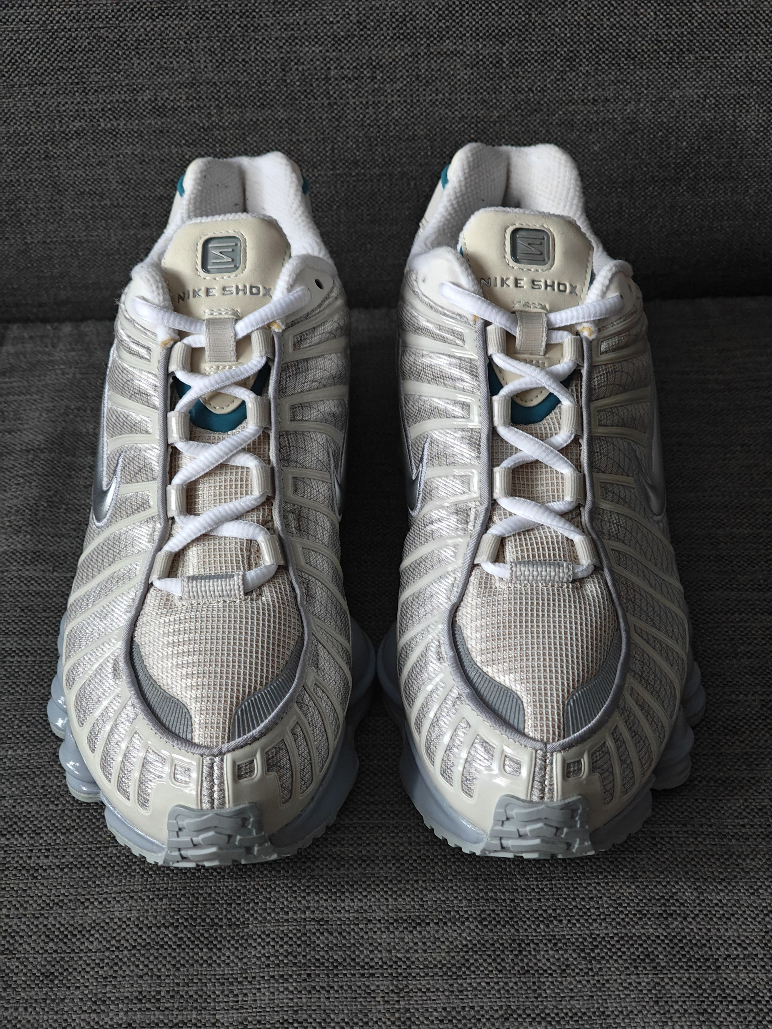 Nike × Vintage 2019 Nike Shox TL "Light Bone" 42.5 Creamy White Grey Blue Size US 9 / EU 42 - 2 Thumbnail