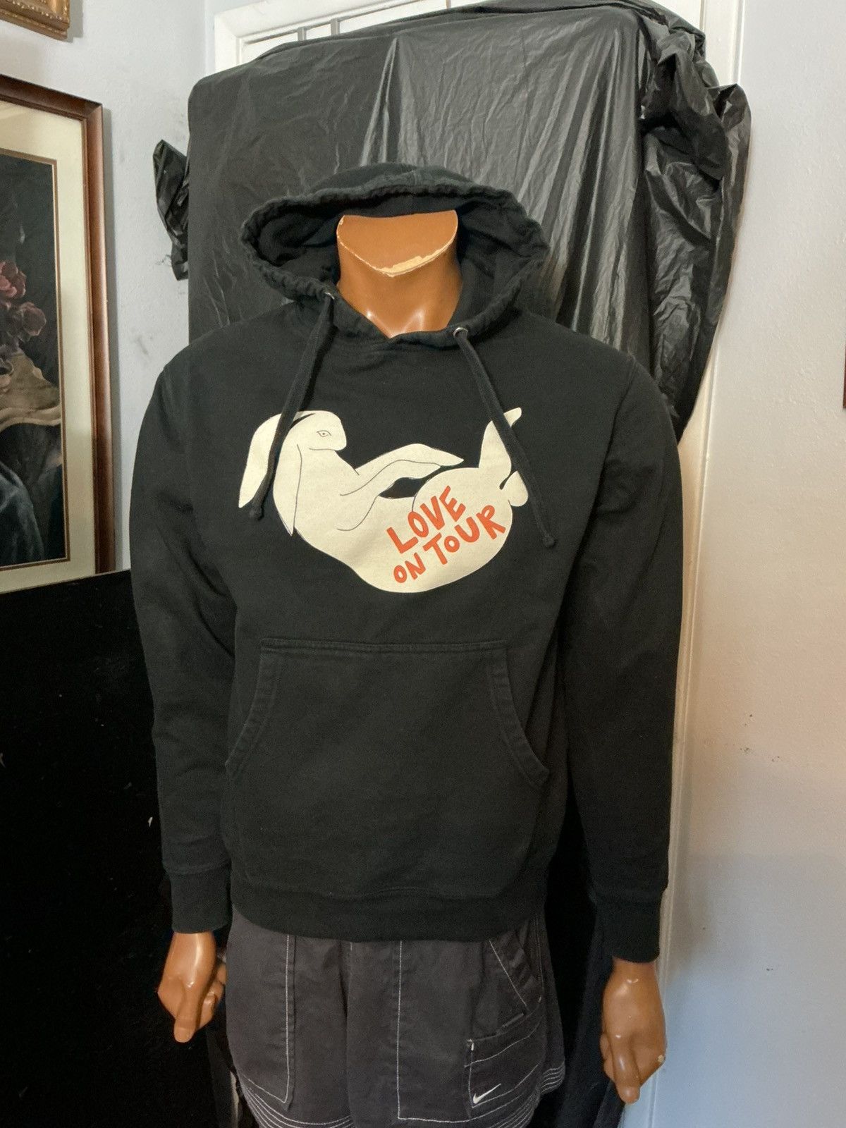 Independent Trading Co. Harry Styles Love On Tour Bunny Rabbit Official Merch Hoodie Size US S / EU 44-46 / 1 - 7 Thumbnail