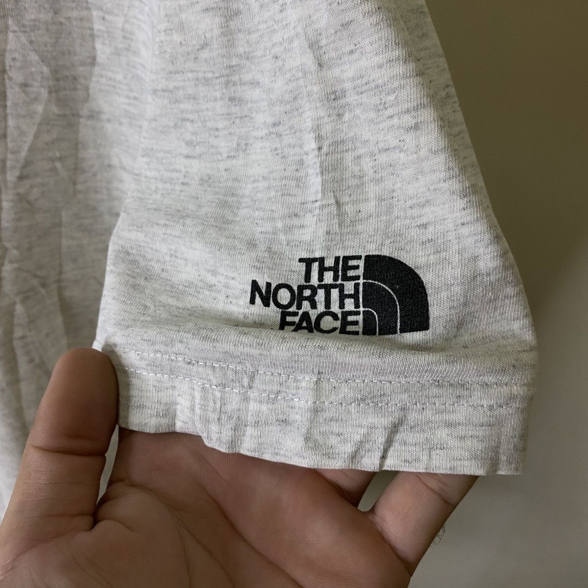 The North Face Vintage 1990s The North Face Rock Solid Tee Size US L / EU 52-54 / 3 - 10 Thumbnail