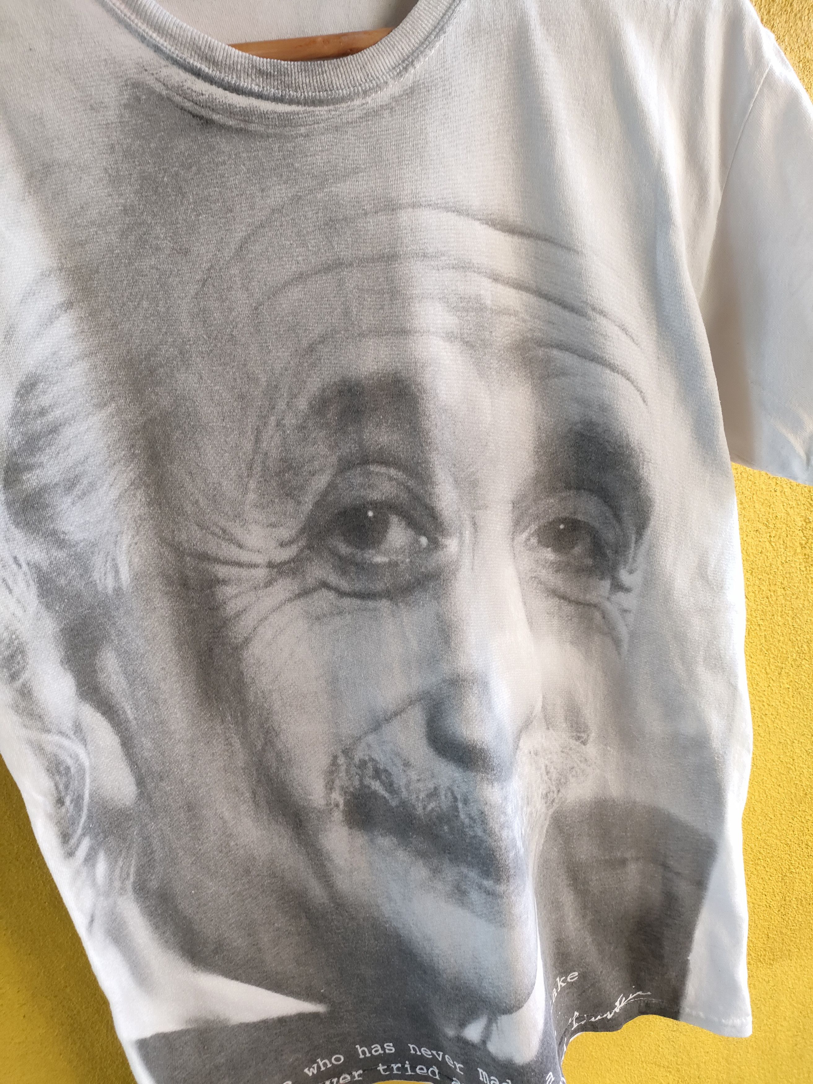 Vintage Vintage Albert Einstein Over Print Size US M / EU 48-50 / 2 - 4 Thumbnail
