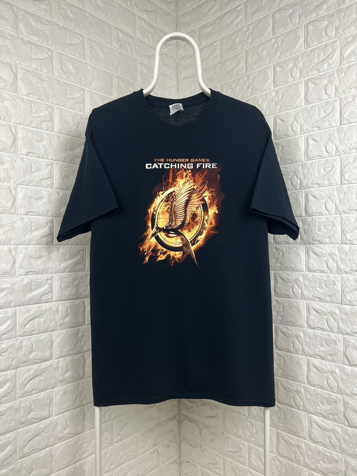 Vintage VINTAGE '13 THE HUNGER GAMES CATCHING FIRE MOVIE TEE Size US L / EU 52-54 / 3 - 1 Thumbnail