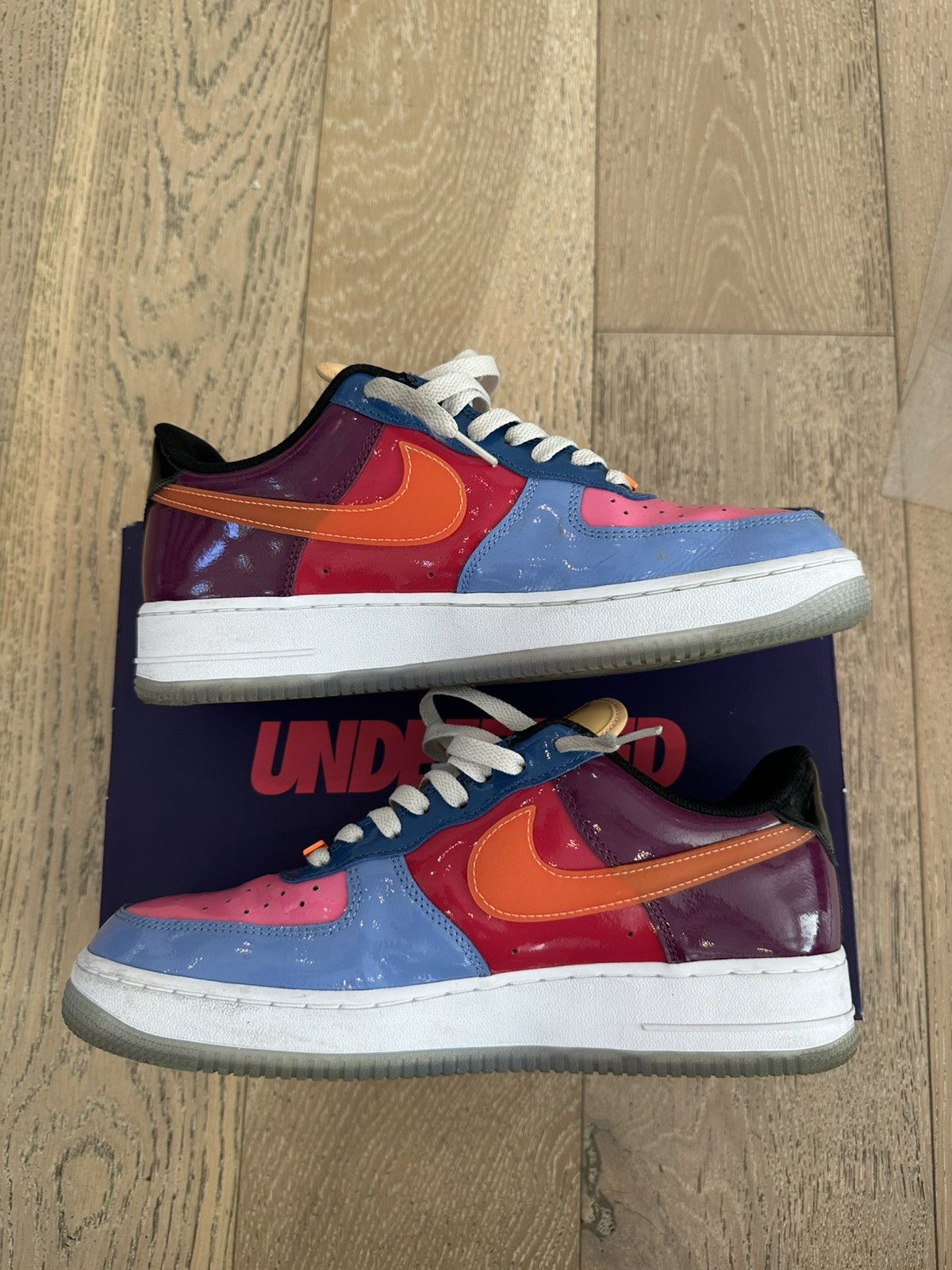 Nike × Undefeated Nike Air Force 1 Low Undefeated Multi-Patent Total Orange Size US 10 / EU 43 - 5 Thumbnail