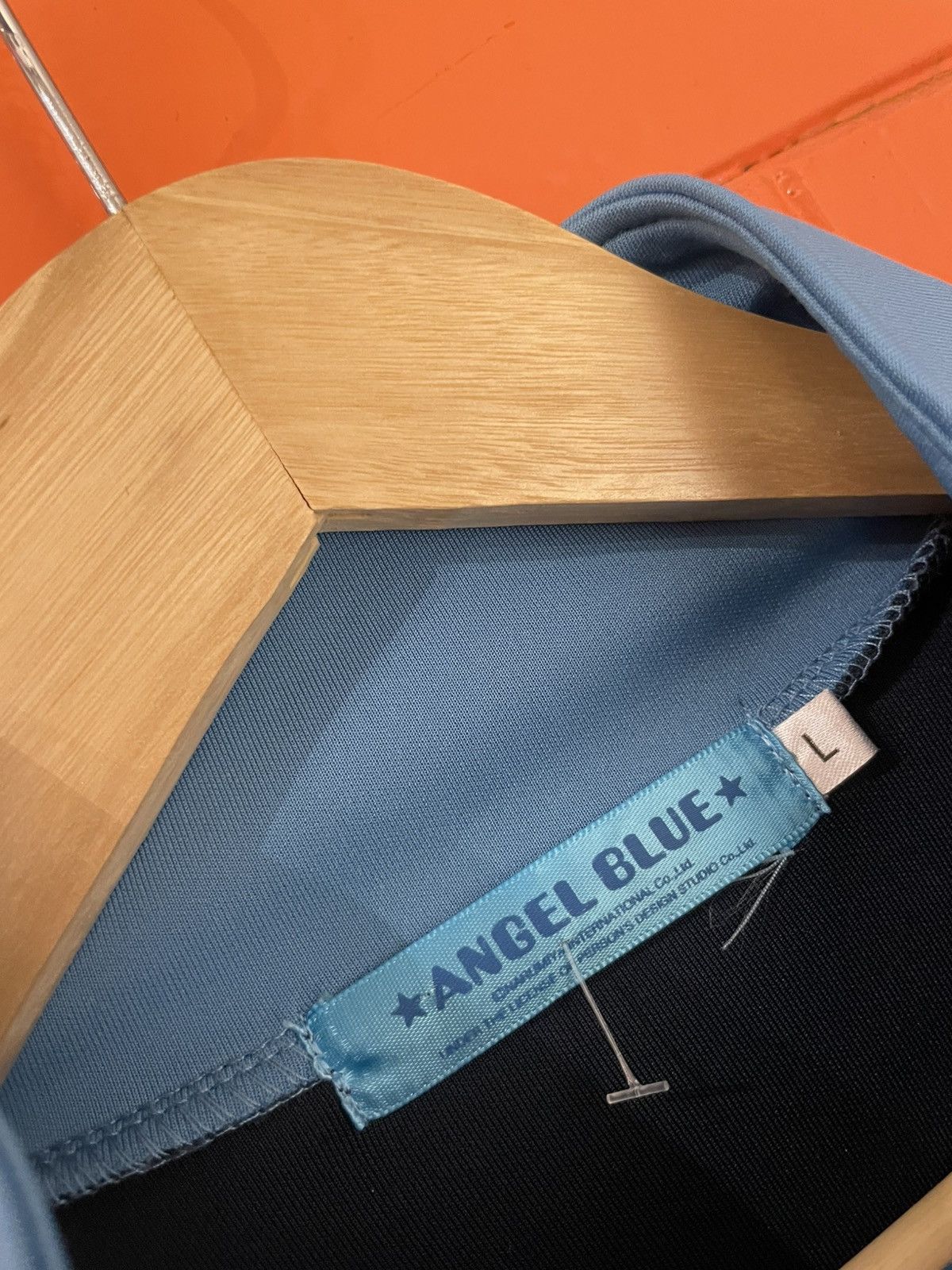 Angel Blue Angle Blue side tape jacket Size US L / EU 52-54 / 3 - 7 Thumbnail