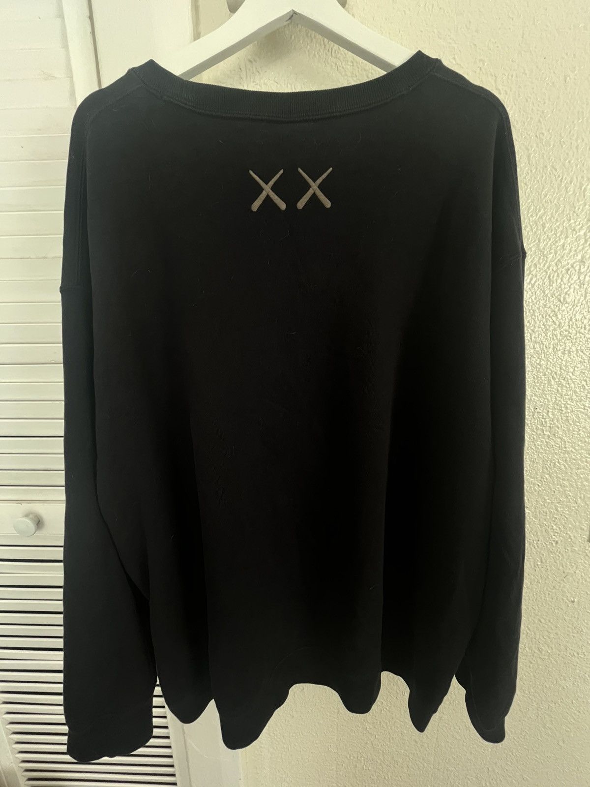 Kaws × Uniqlo Kaws x Uniqlo Sweater 3XL Size US XXL / EU 58 / 5 - 3 Thumbnail