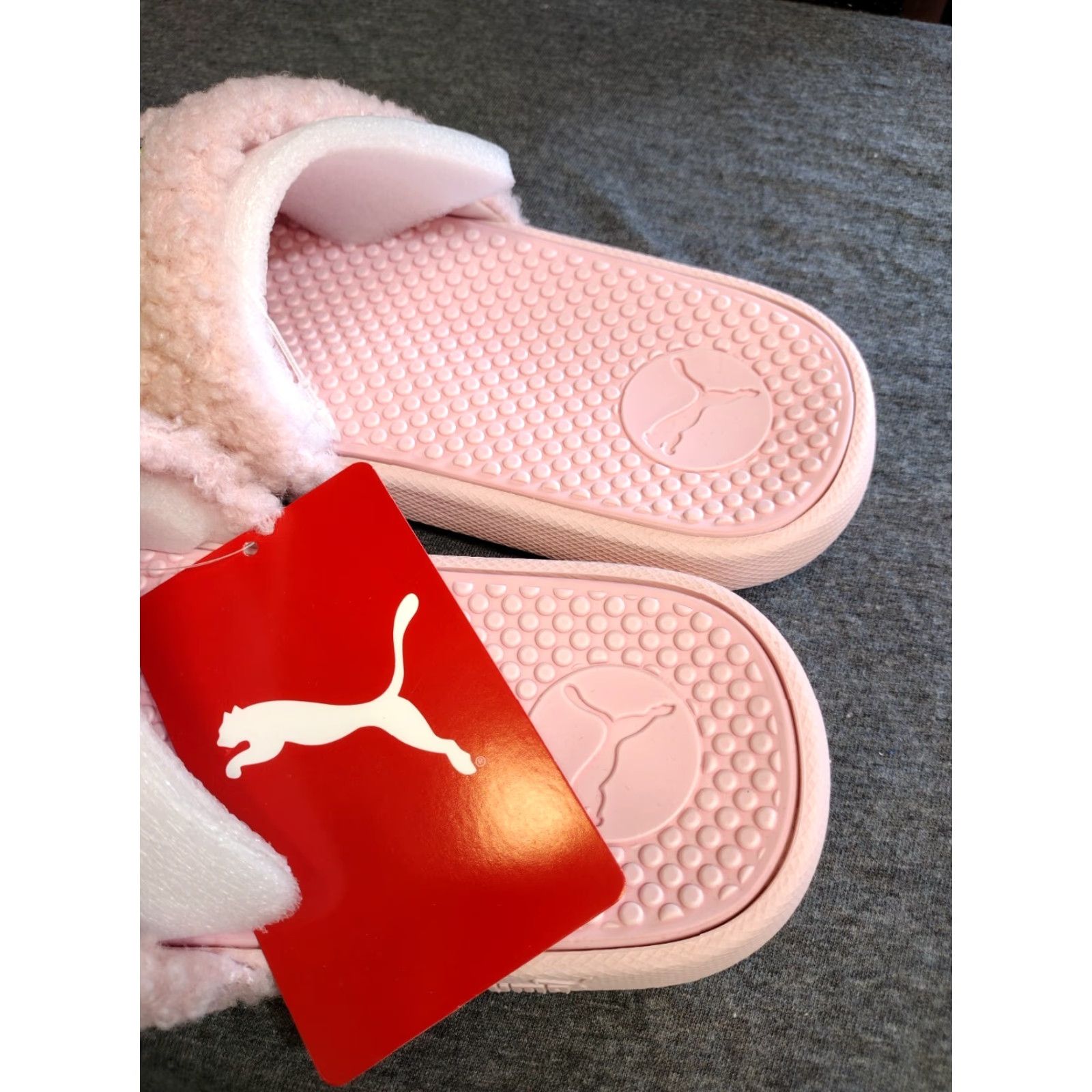 Puma PUMA X Cool Cat Sandals Slip On Pink Faux Fur Sherpa Logo Size 4C Junior Boys Shoes Size US 5.5 / IT 35.5 - 6 Thumbnail