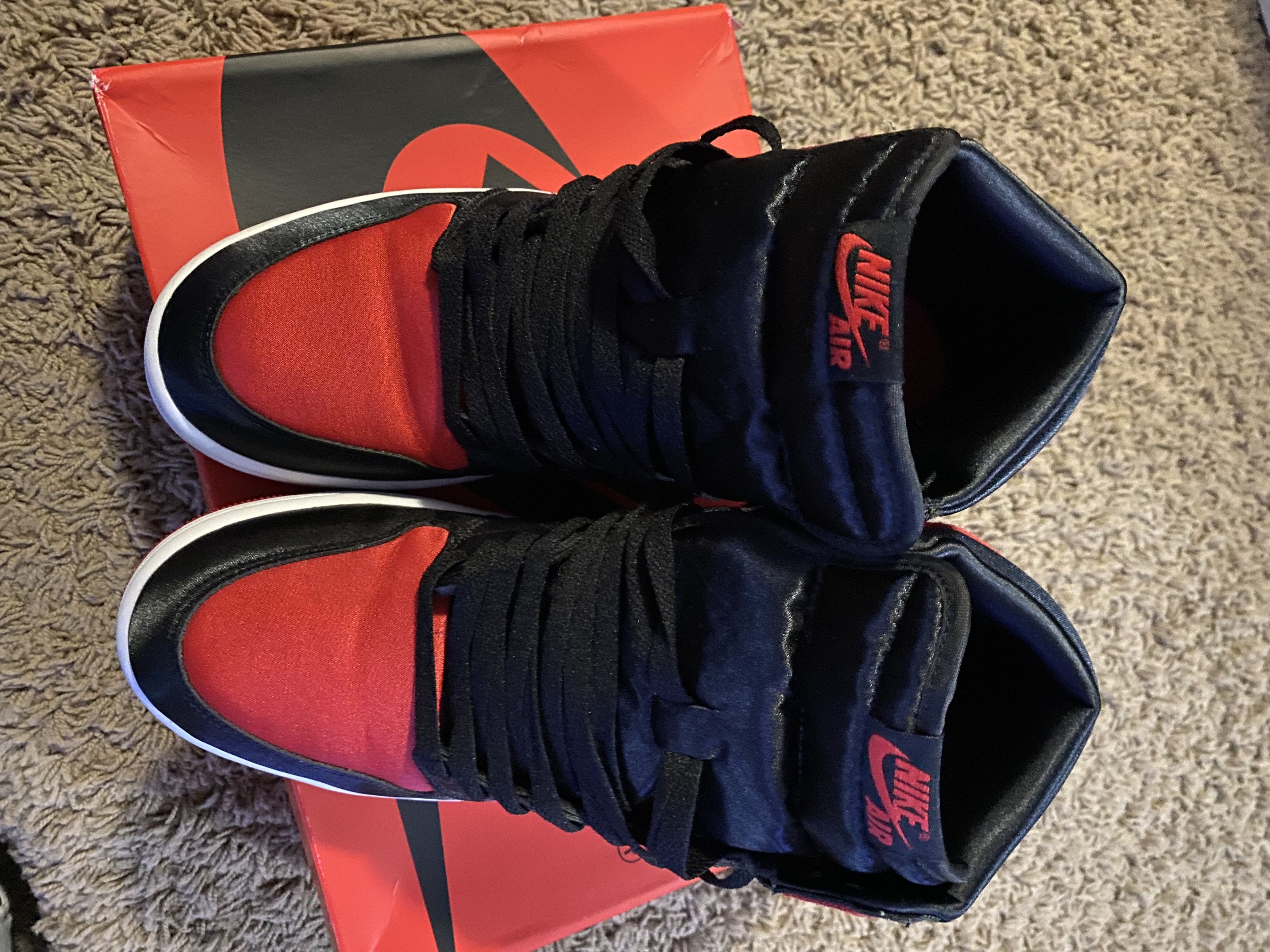Jordan Brand Jordan 1 high satin bred size 11.5 W 10 M Size US 11.5 / IT 41.5 - 5 Thumbnail
