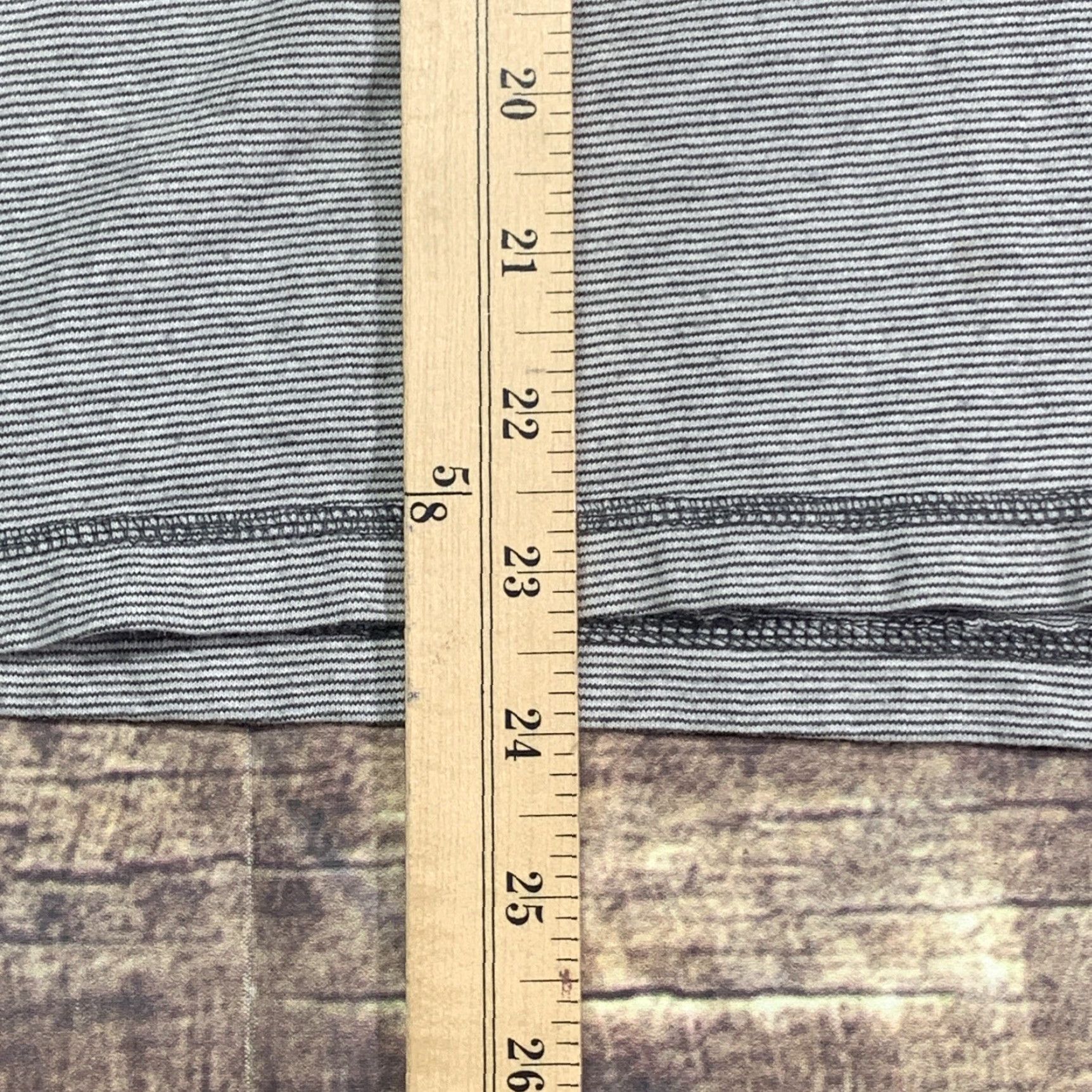 Lee Lee Mens Pullover 3 Button Shirt Gray White Stripe Size XXL Short Sleeve Shirt Mens Regular Size 2XL Gray Striped Casual Workwear Size US XXL / EU 58 / 5 - 6 Thumbnail