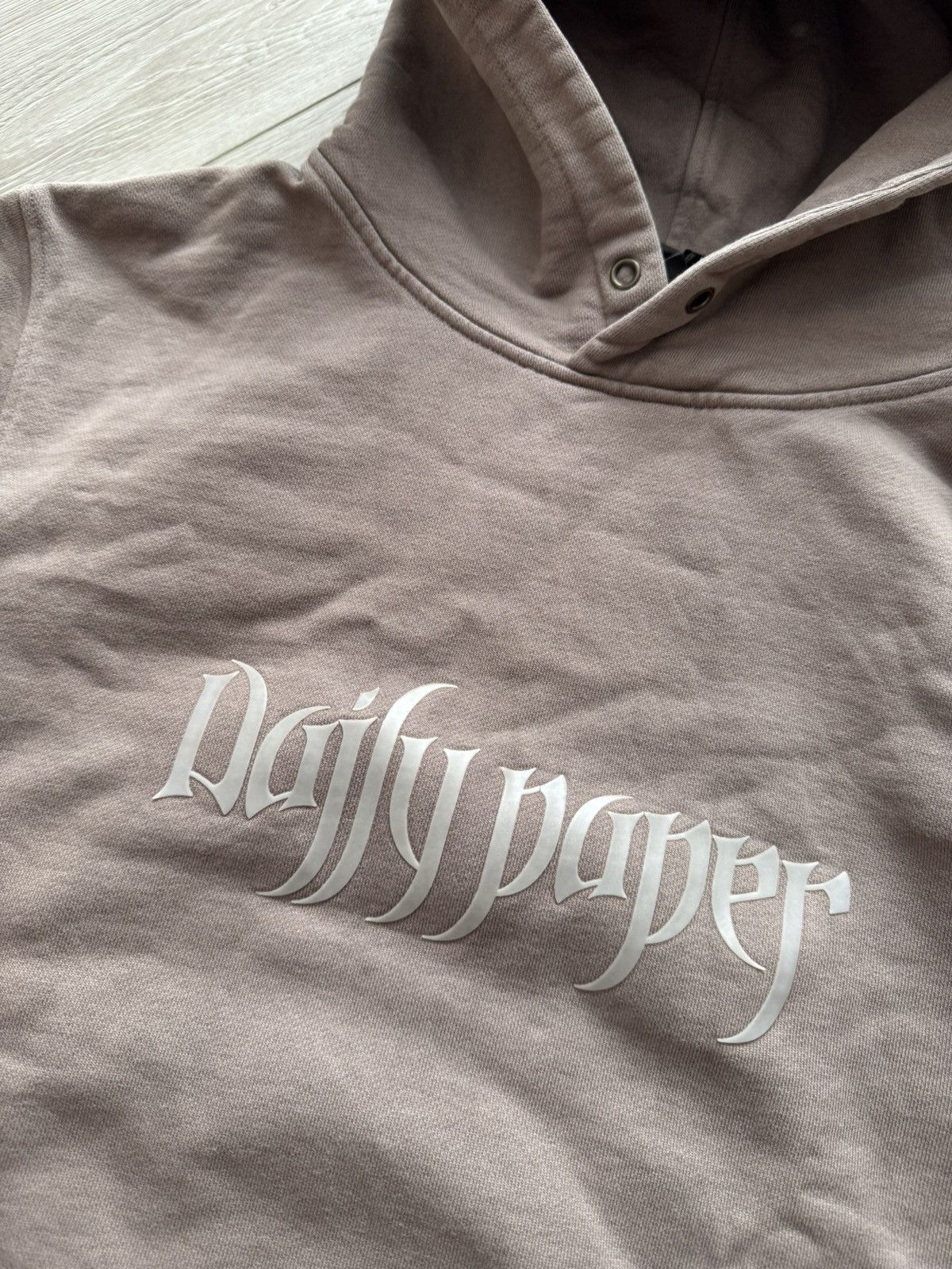Daily Paper × Vintage DAILY PAPER VINTAGE CENTER LOGO OVERSIZE HOODIE Size US M / EU 48-50 / 2 - 5 Thumbnail