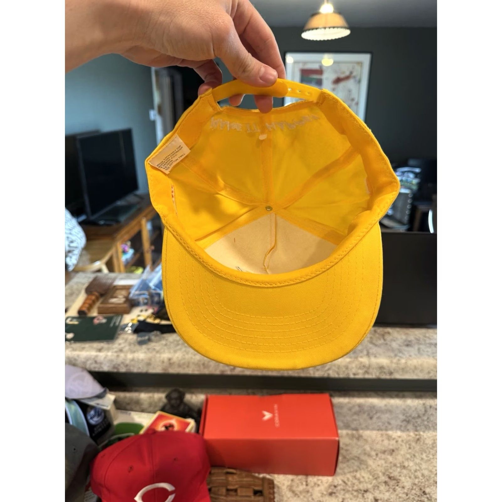 Vintage VINTAGE Burger King SnapBack Hat 90s Yellow DEADSTOCK Mens Size ONE SIZE - 6 Thumbnail