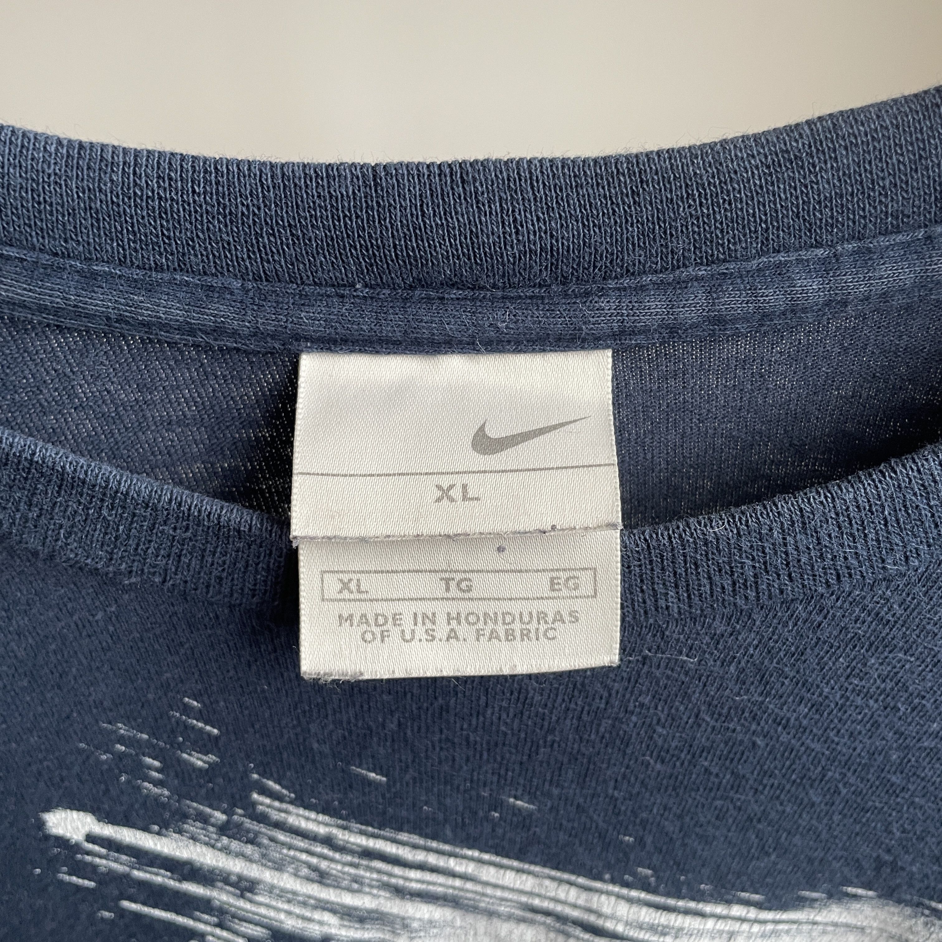 Nike Nike Vintage Y2K Long Sleeve T-Shirt Size XL Size US XL / EU 56 / 4 - 10 Thumbnail