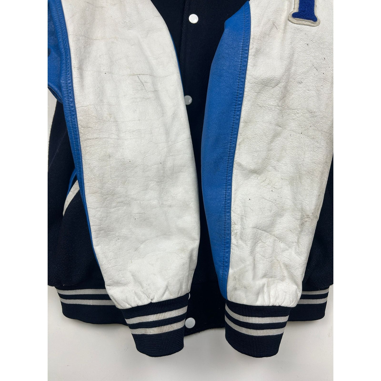 Vintage Vintage 90s Adjac Two Tone Wool Varsity Letterman Jacket L Size US L / EU 52-54 / 3 - 10 Thumbnail