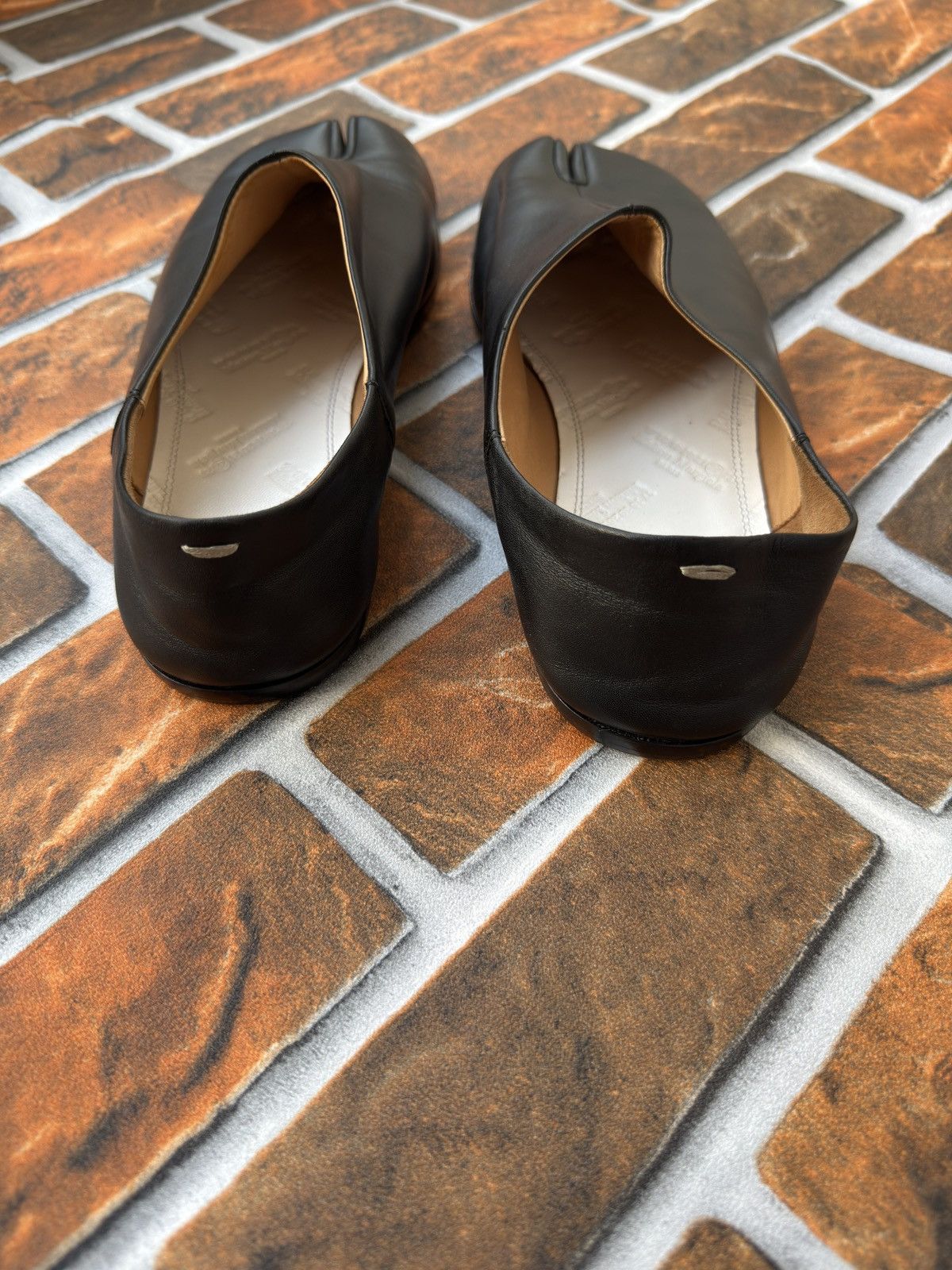 Maison Margiela 🕷️🕷️Tabi babouche slip-ons Size US 7 / EU 40 - 12 Thumbnail