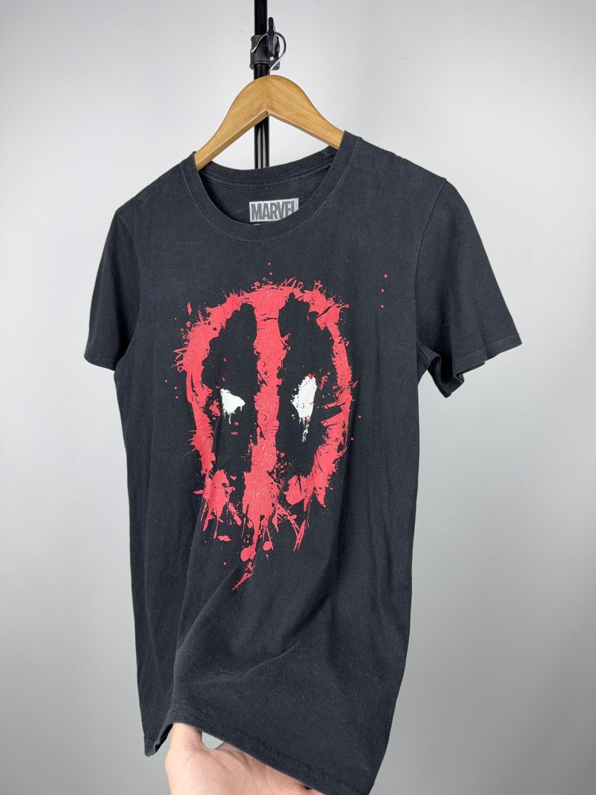 Marvel Comics 00s Marvel Deadpool Splatter Logo Graphic Tee Black Shirt Size US M / EU 48-50 / 2 - 2 Thumbnail