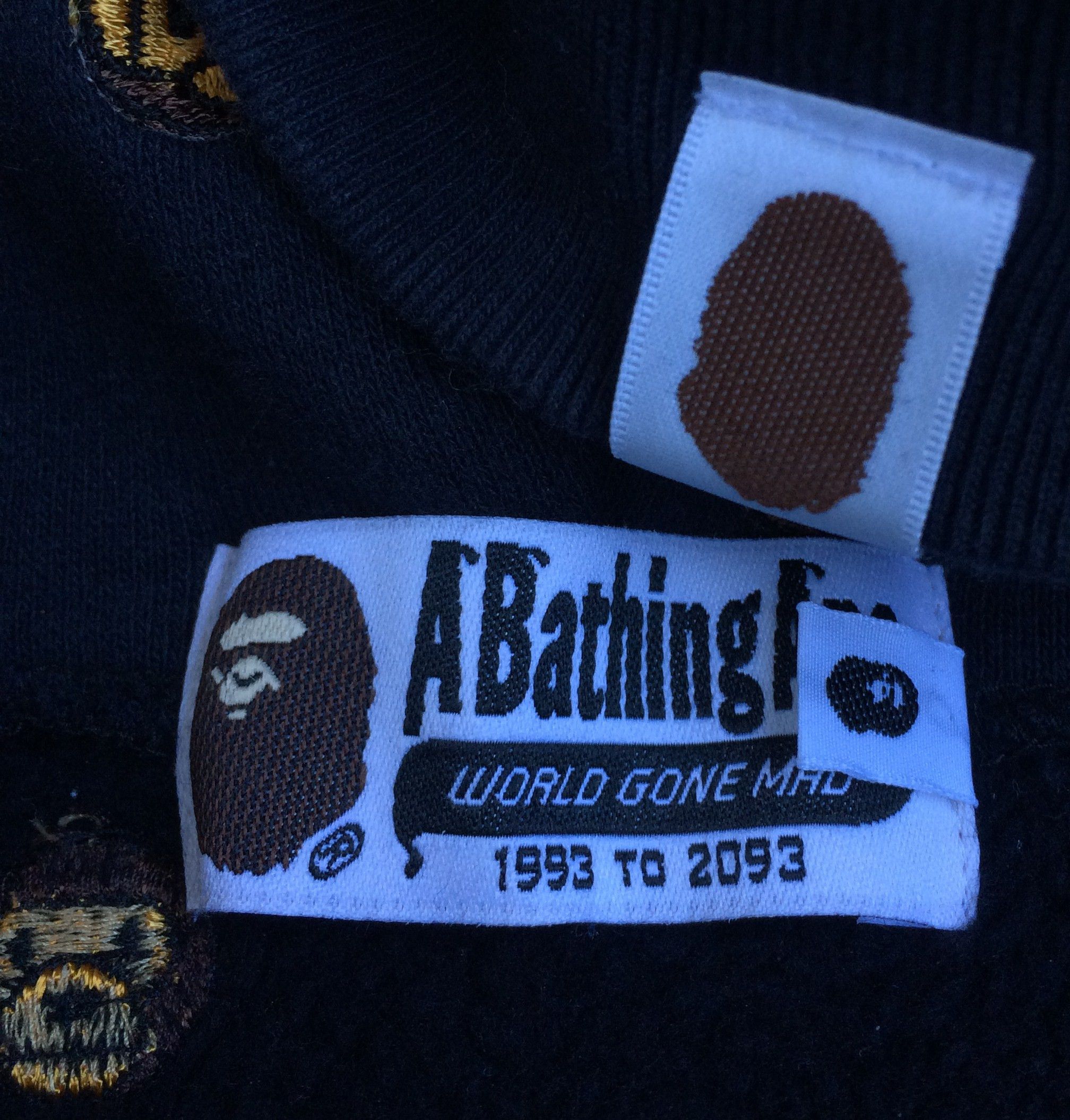 Bape Bape Baby Milo Embroidered Full Zip Hoodie Size US L / EU 52-54 / 3 - 5 Thumbnail