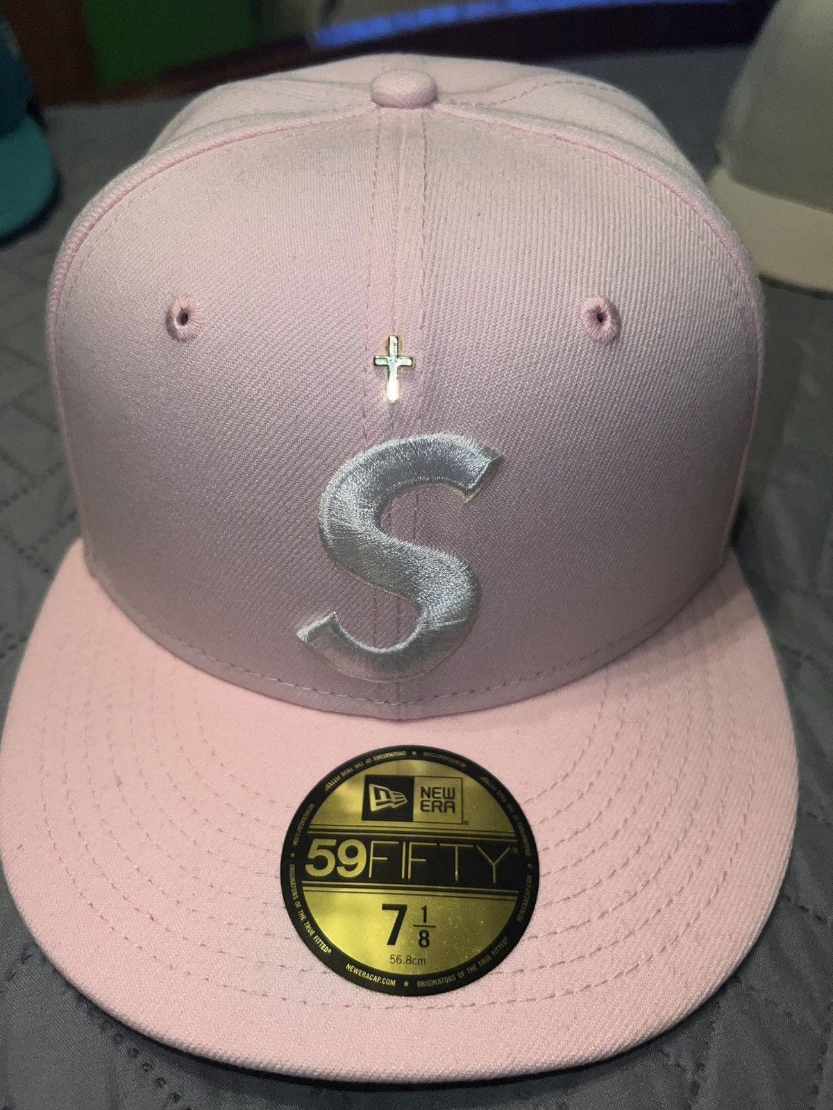Supreme Supreme World Famous Hat- Pink Size ONE SIZE - 1 Thumbnail