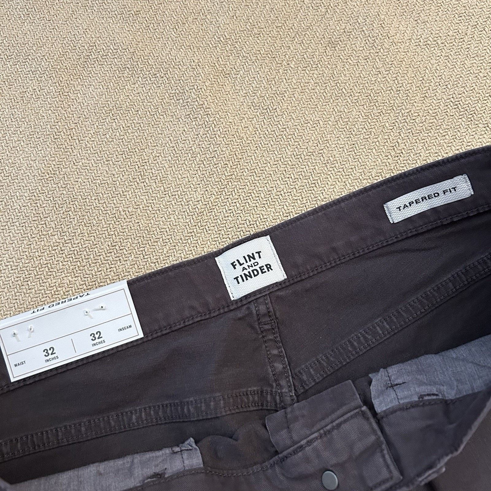 Flint And Tinder NEW Huckberry 365 Tapered Fit Stretch Chino Pants 32x32 Size US 32 / EU 48 - 2 Thumbnail