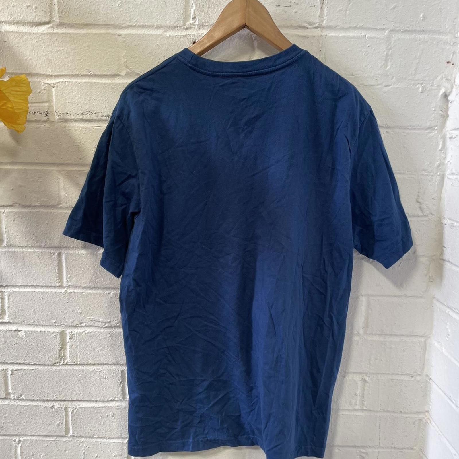 Levi's Levi's Men's Blue and Navy Tshirt Size US M / EU 48-50 / 2 - 4 Thumbnail