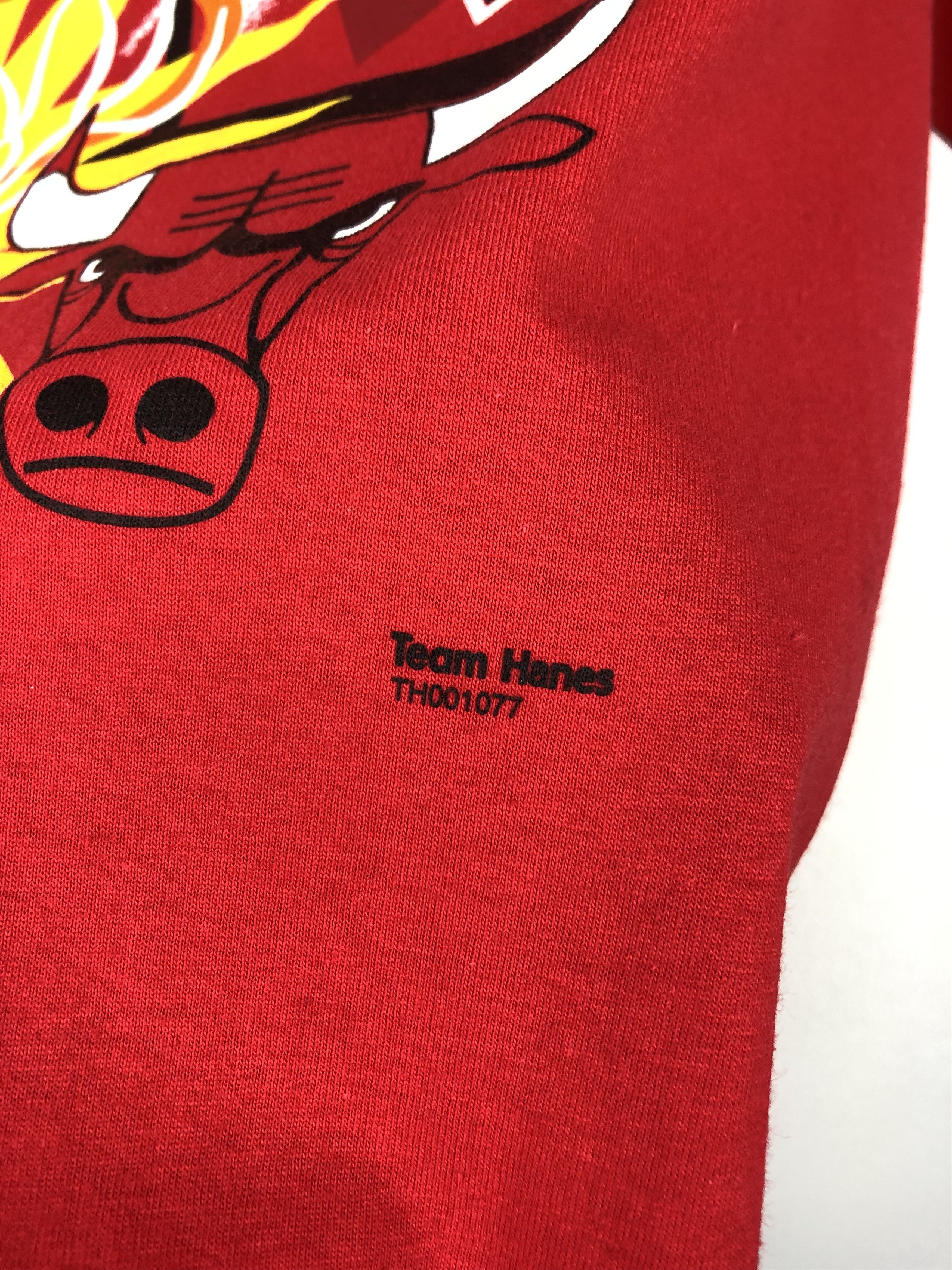 Vintage Vintage 90's Chicago Bulls NBA Shirt Over Print Tee Jordan Size US M / EU 48-50 / 2 - 4 Thumbnail