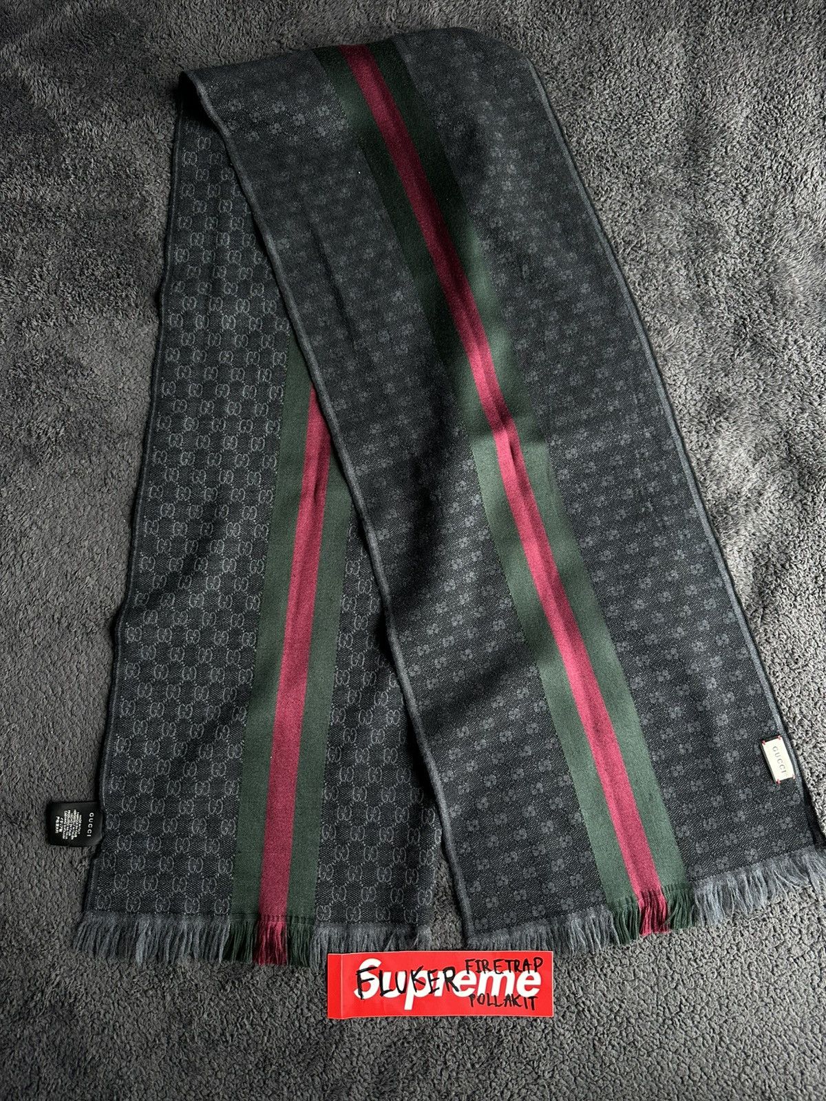 Gucci GUCCI Jacquard GG Supreme Scarf Black Size ONE SIZE - 1 Thumbnail