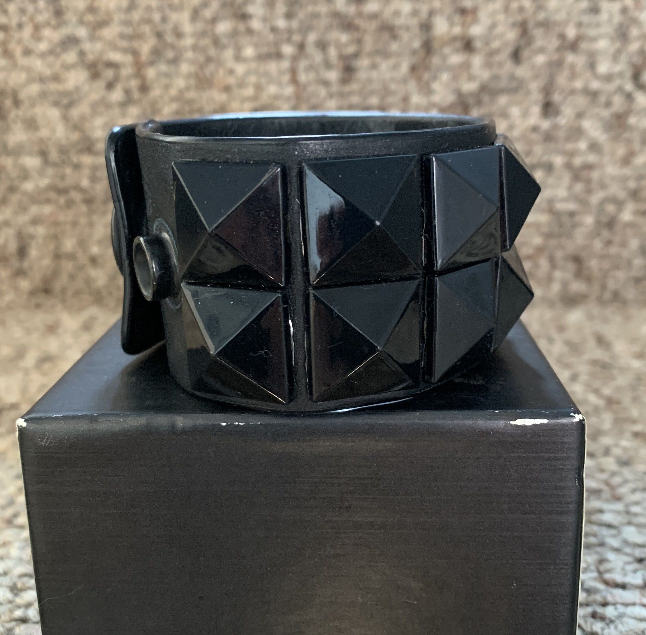 Number (N)ine FW04 Number (N)ine Studded Leather Bracelet Size ONE SIZE - 3 Thumbnail